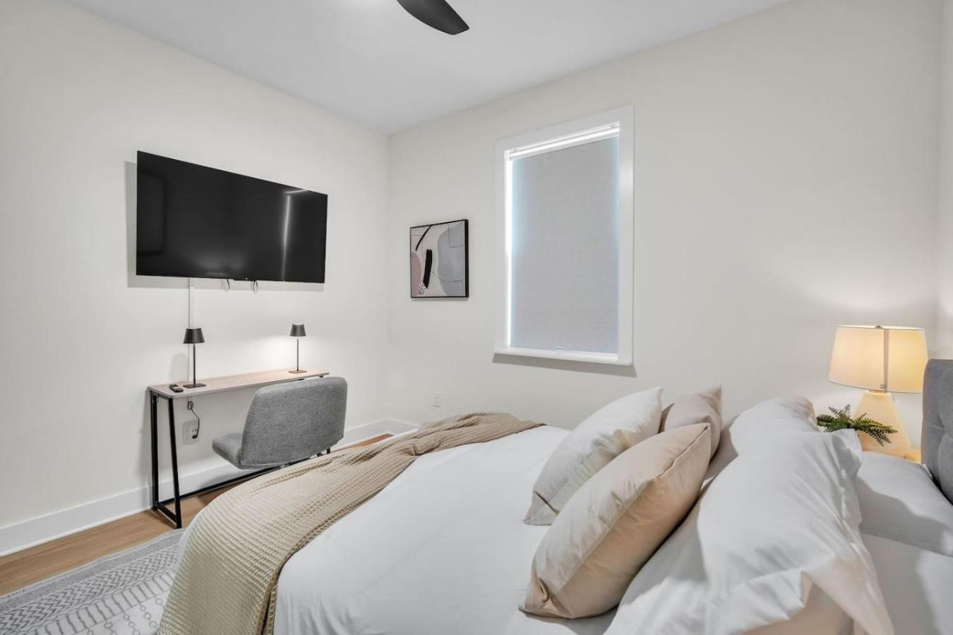 Tampa Getaway with Pickleball Court Pool and Gym