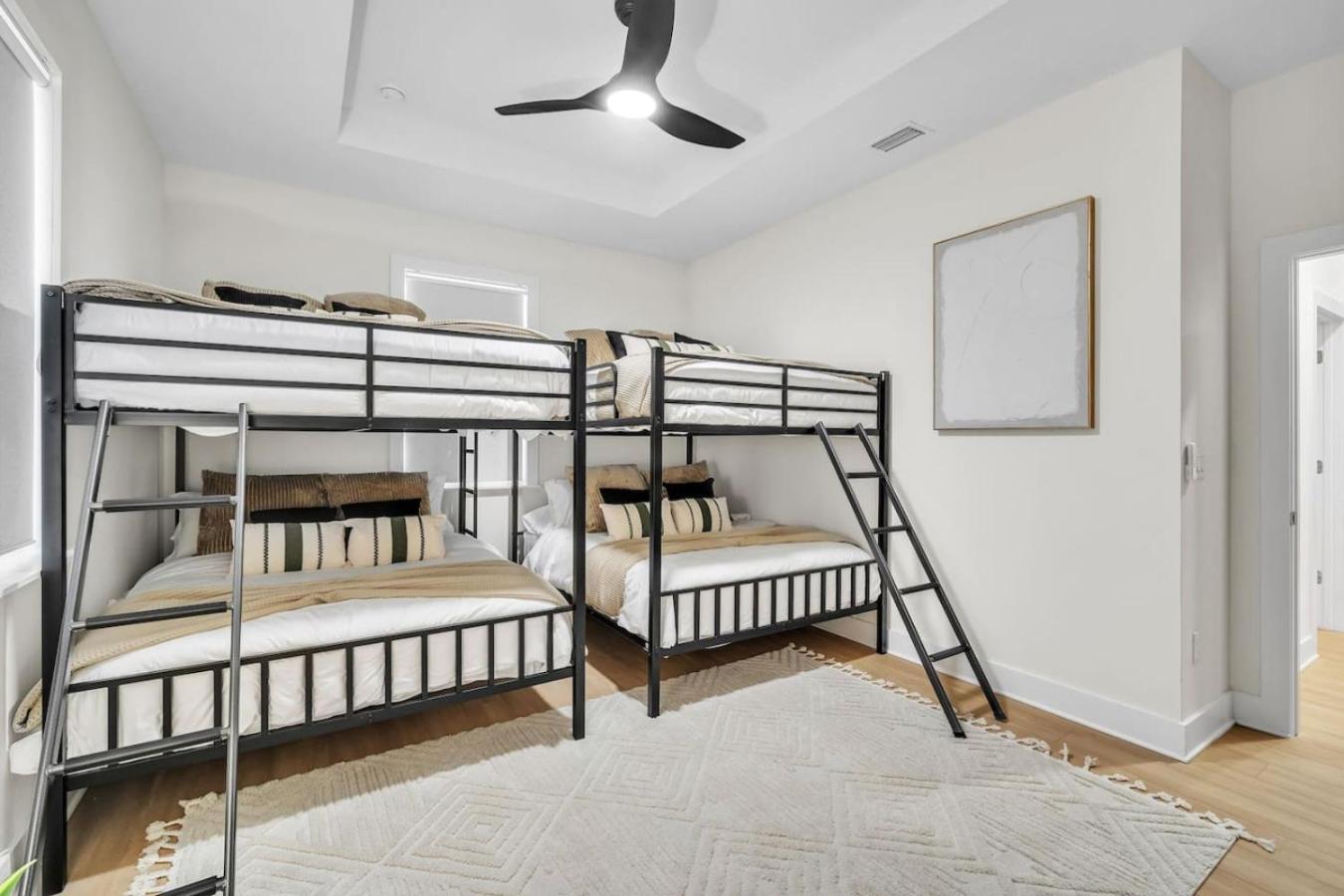 Tampa Getaway with Pickleball Court Pool and Gym