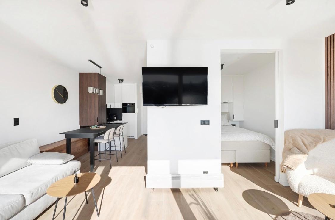 Laguna beach volledig gerenoveerd 1 slpk appartement