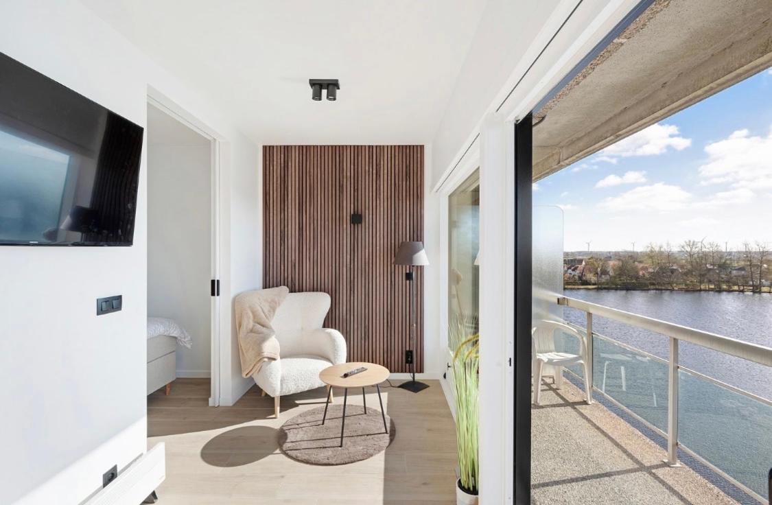 Laguna beach volledig gerenoveerd 1 slpk appartement