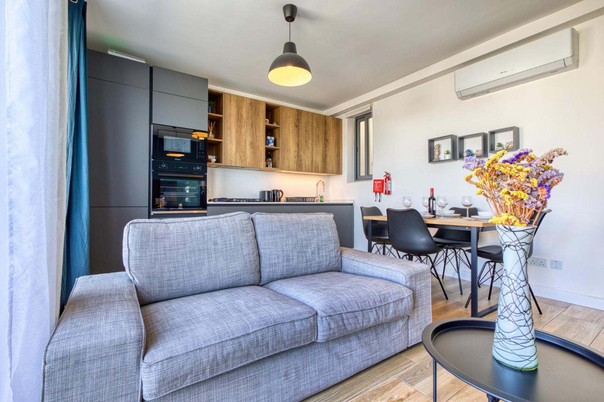 Penthouse with Terrace in Malta