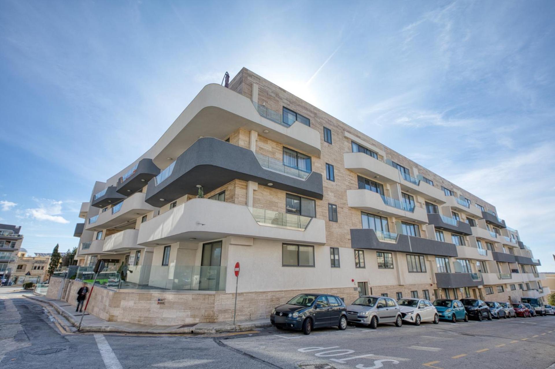 Penthouse with Terrace in Malta