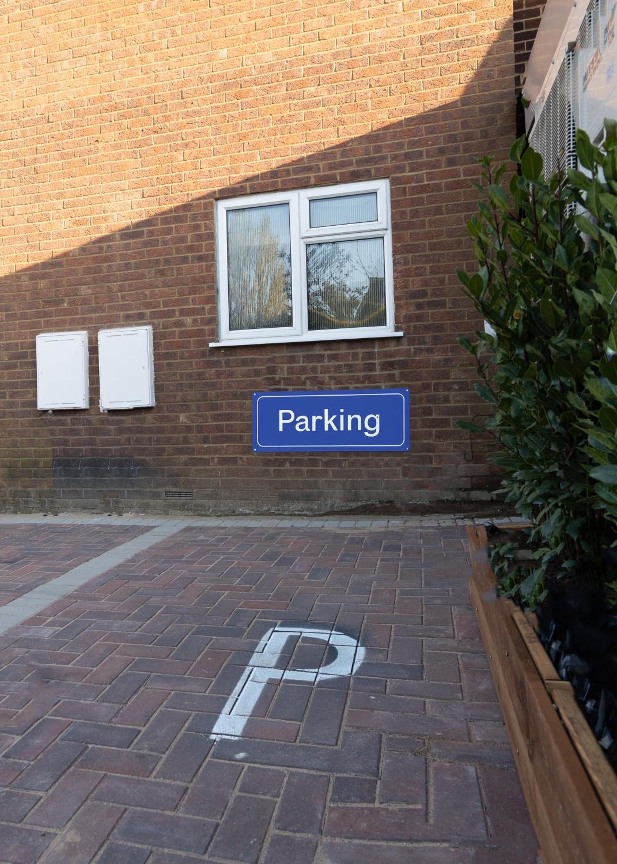 Cosy Chic Apartment, 1 bedroom, parking, newly refurbed, near M25, Heathrow, Rickmansworth