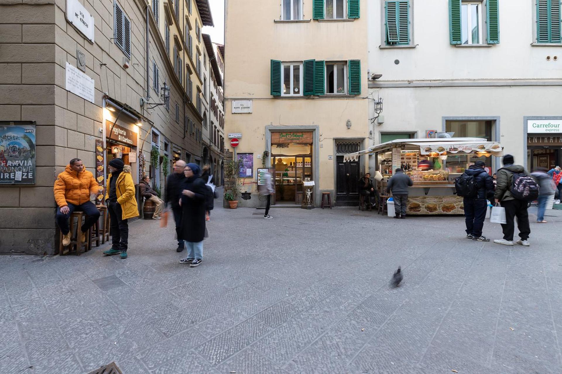Stay in the Heart of Florence