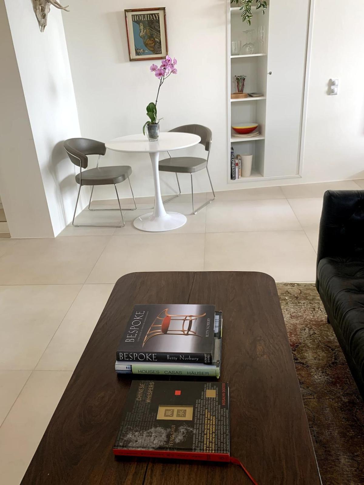 Studio Apartment 2, Old Town Charm Lagos