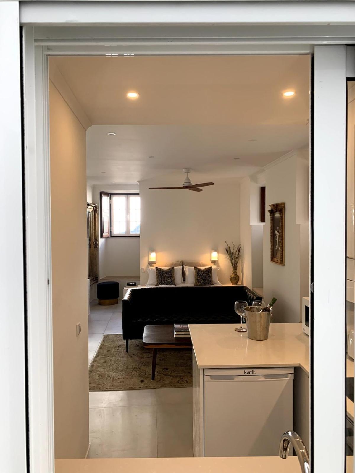 Studio Apartment 2, Old Town Charm Lagos