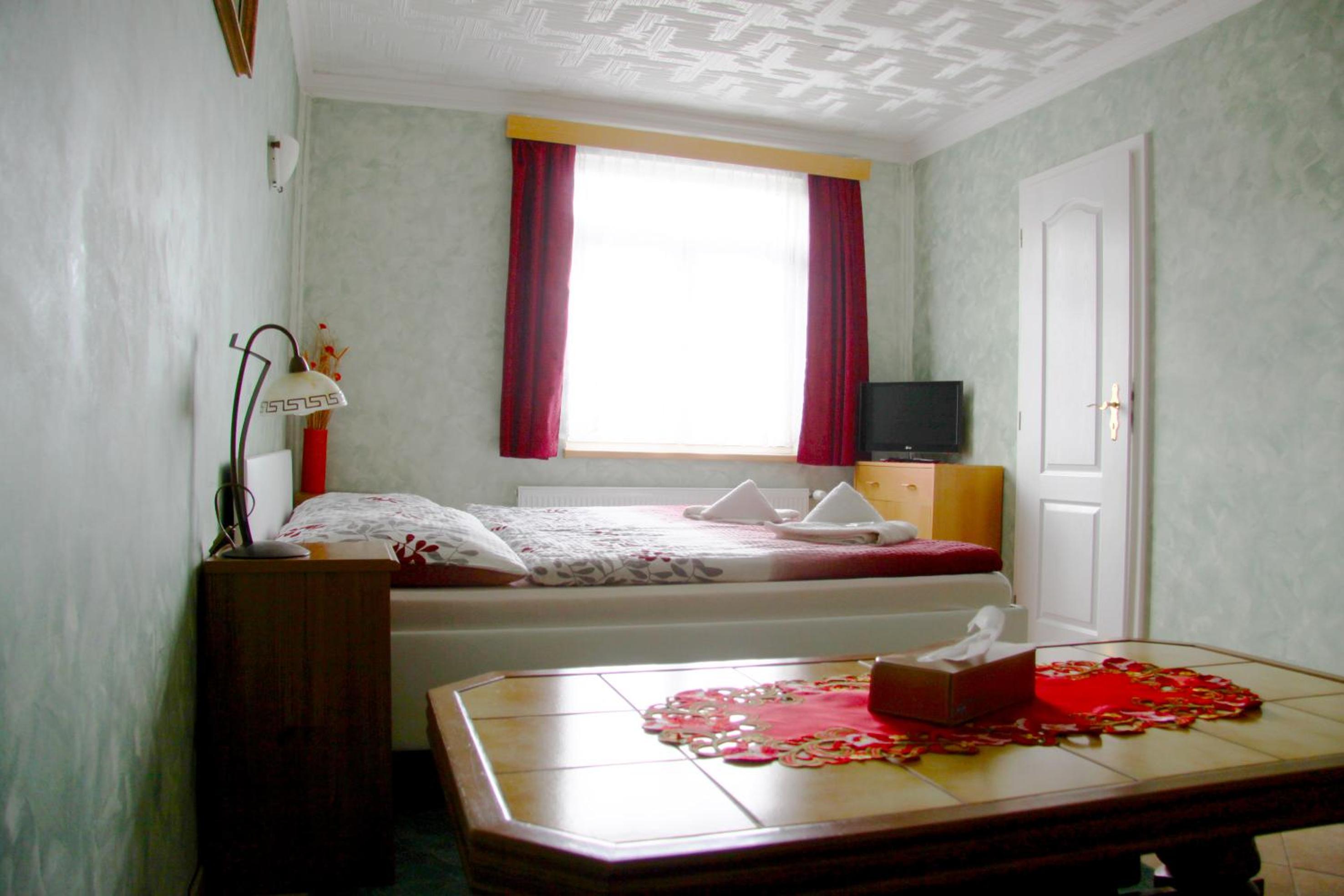 Villa Anastazis - Penzion Eden