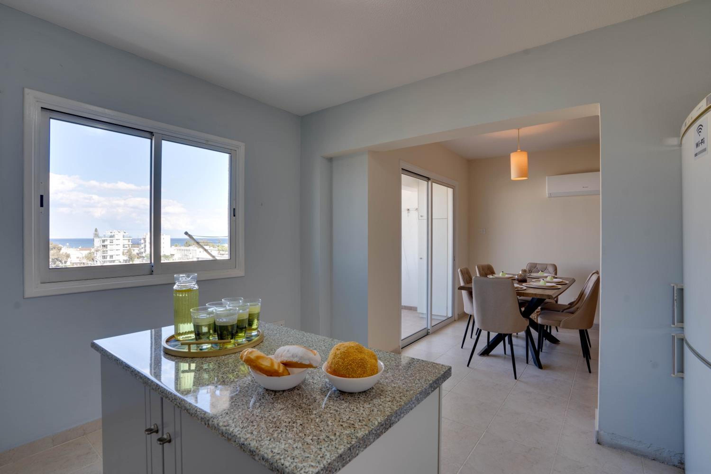 Charming 3-Bed Duplex with Stunning Sea View