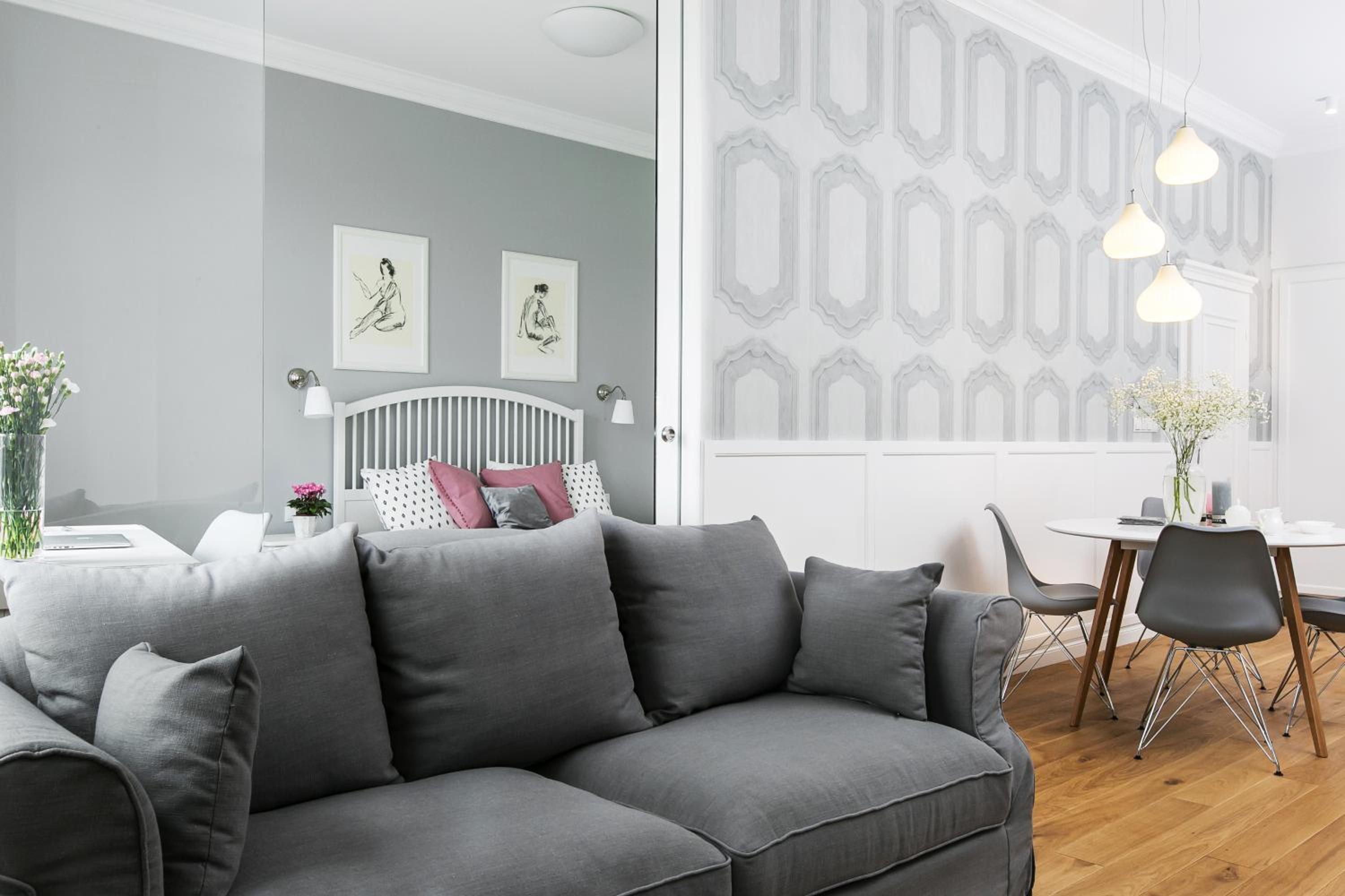 MINT Luxury Apartments at the Main Square