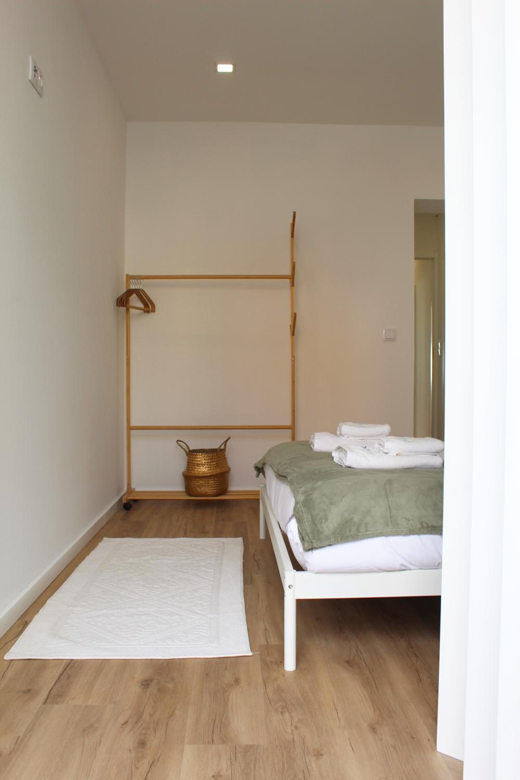 Valbom Hideaway Light, Style and Peace