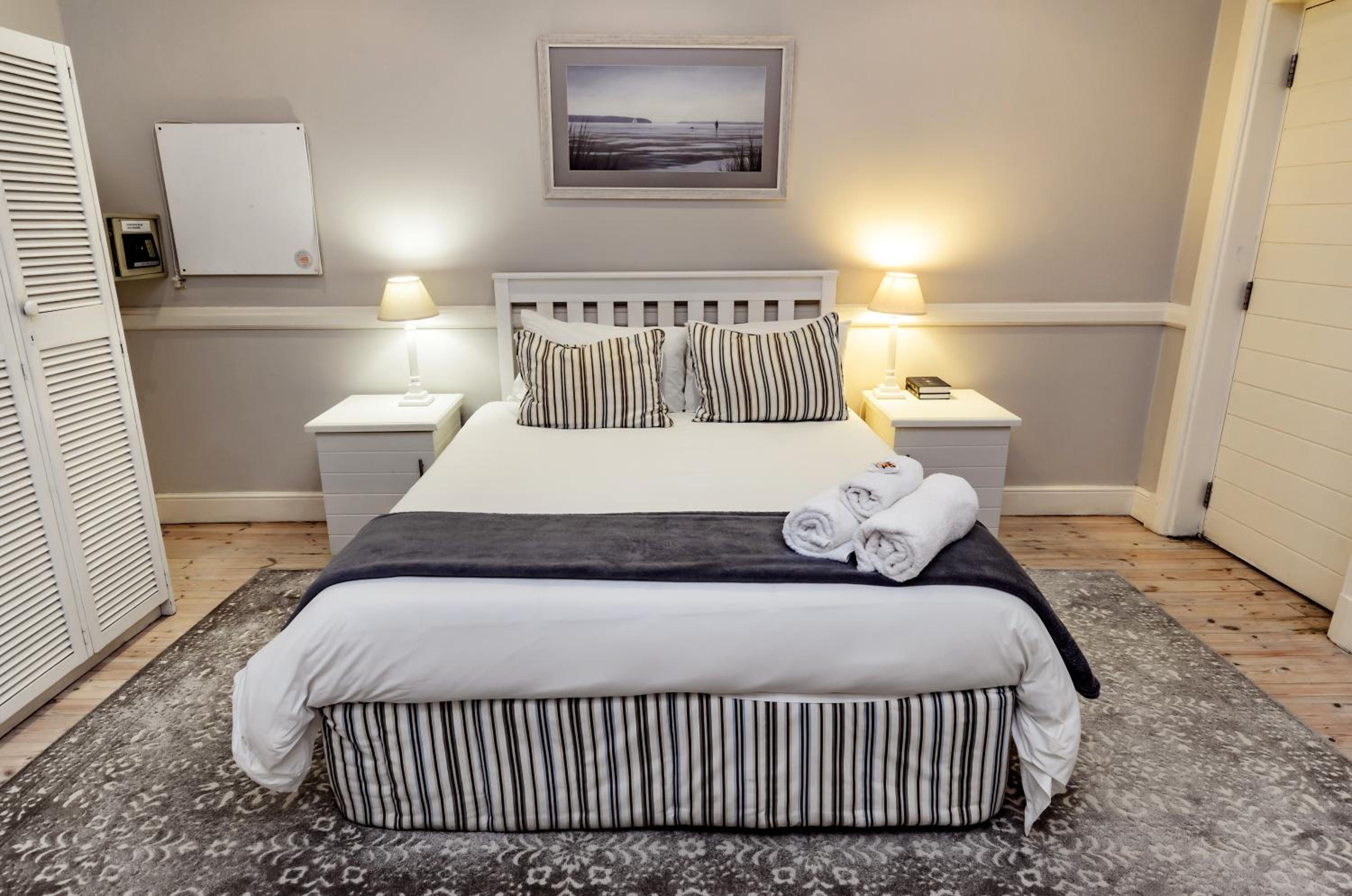 First Avenue Guesthouse