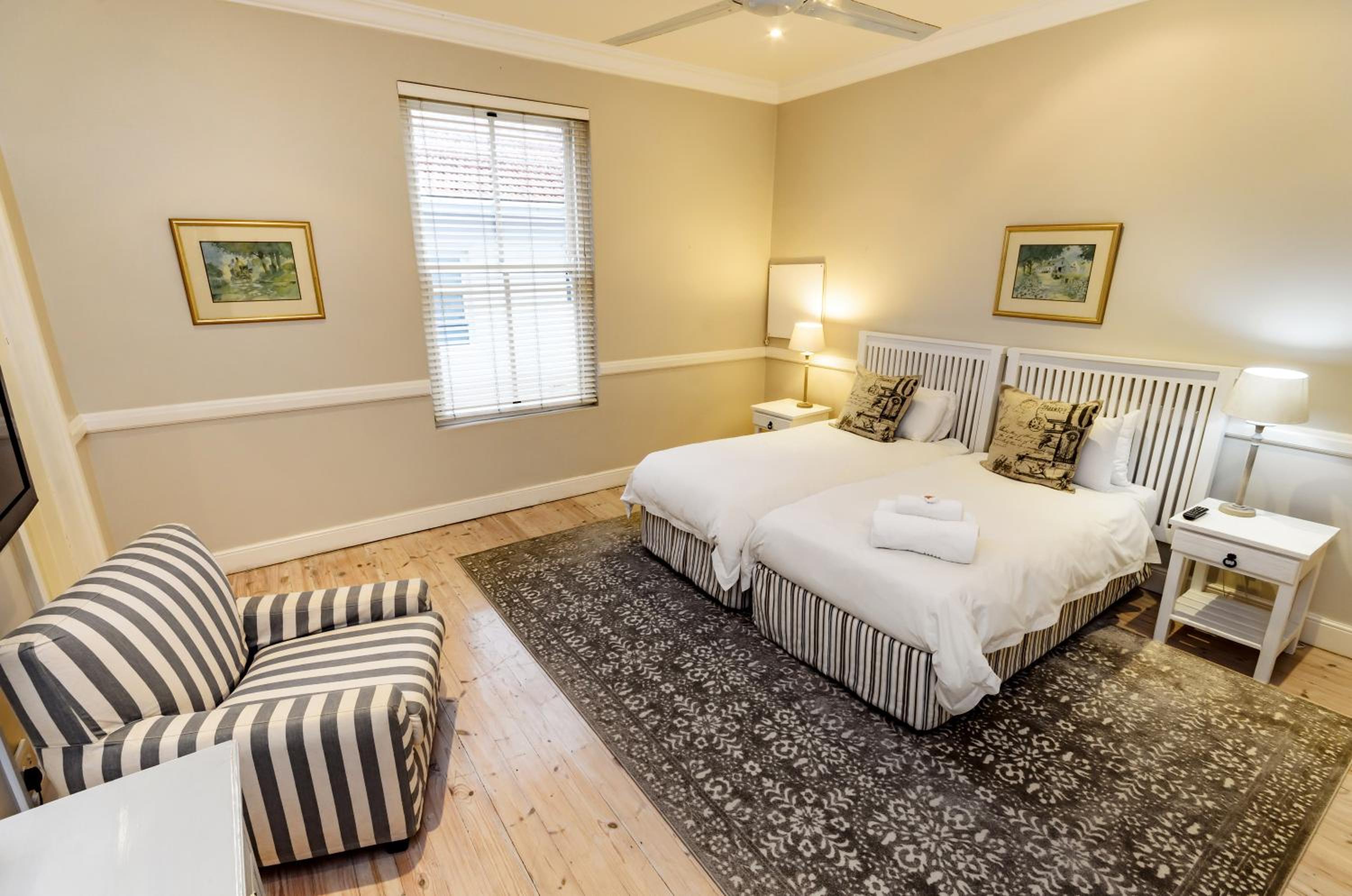 First Avenue Guesthouse