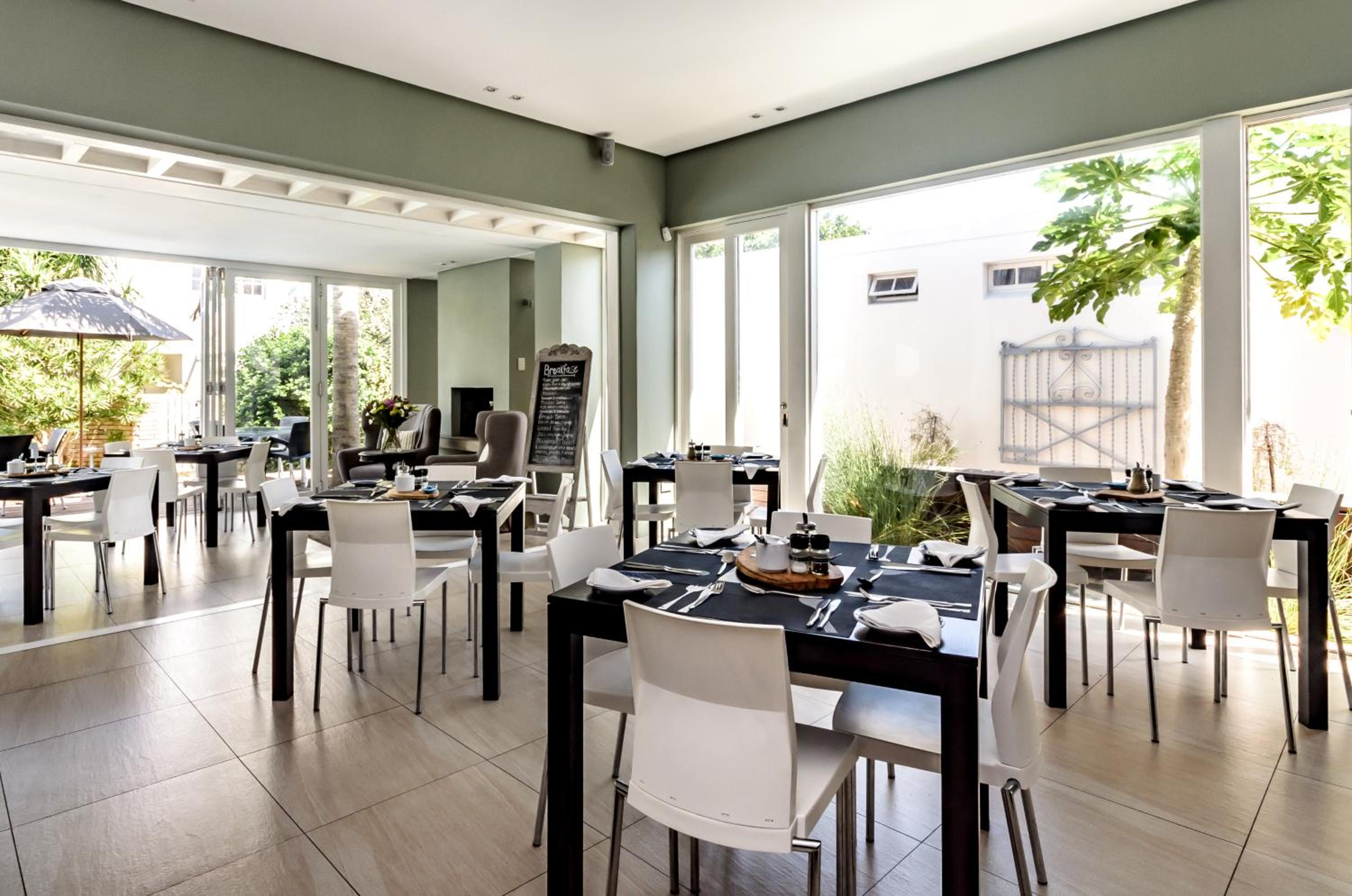 First Avenue Guesthouse