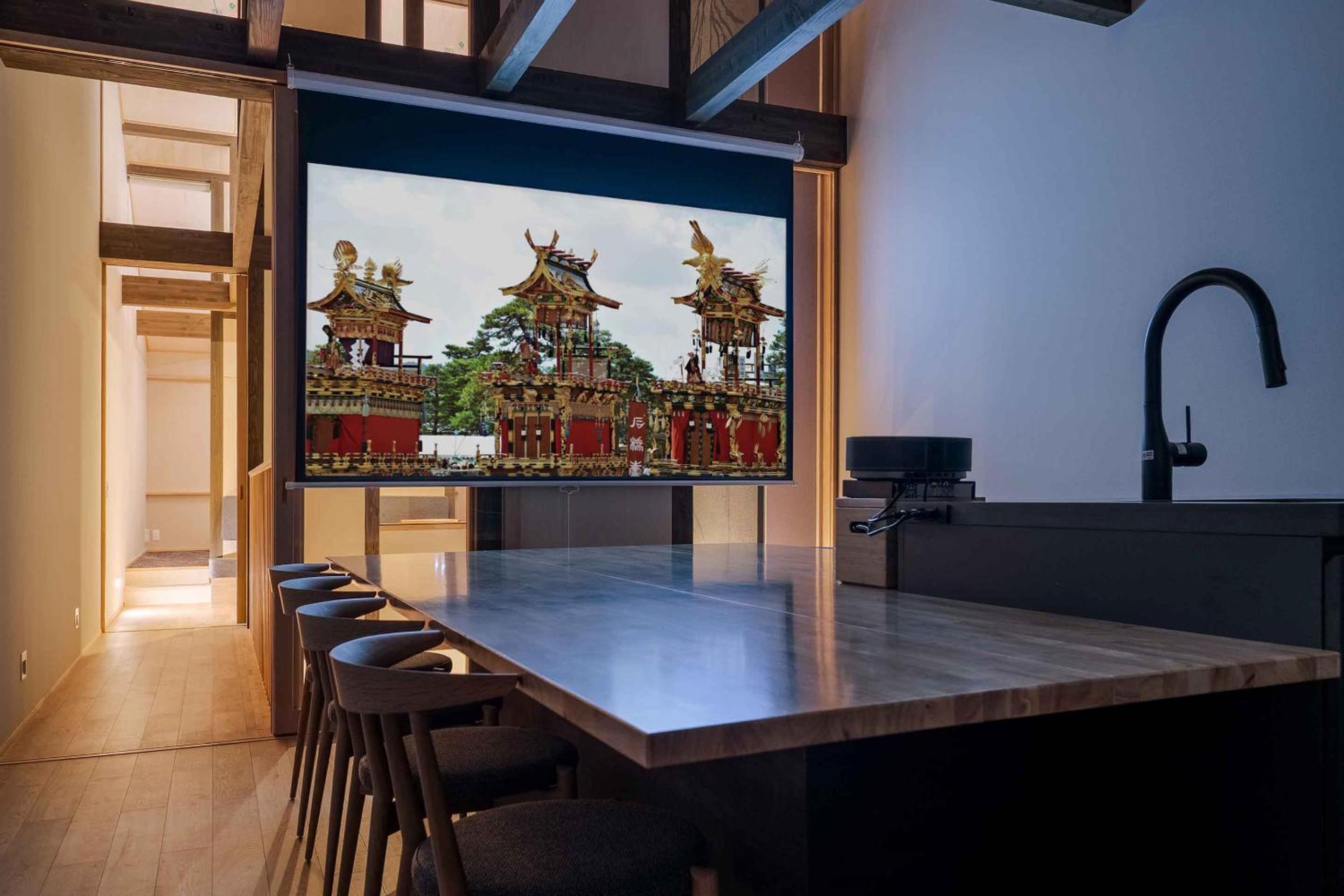 Hanasatomachi Machiya House