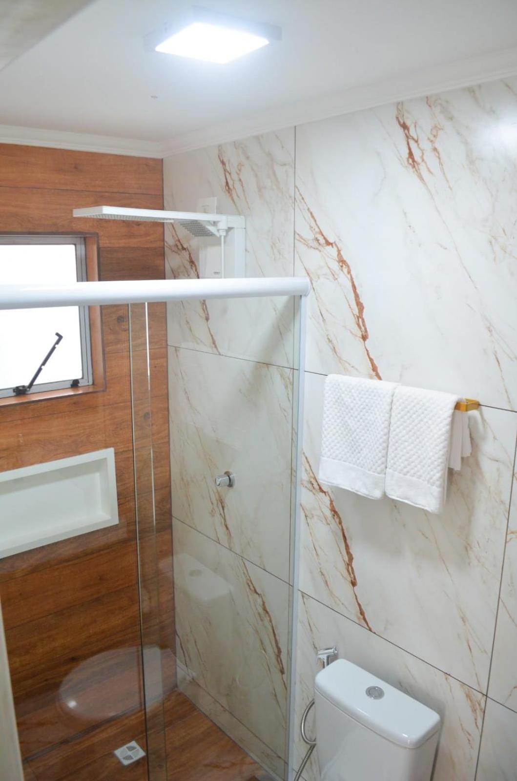 Da Matta House - Suites Casal ou Família até 3