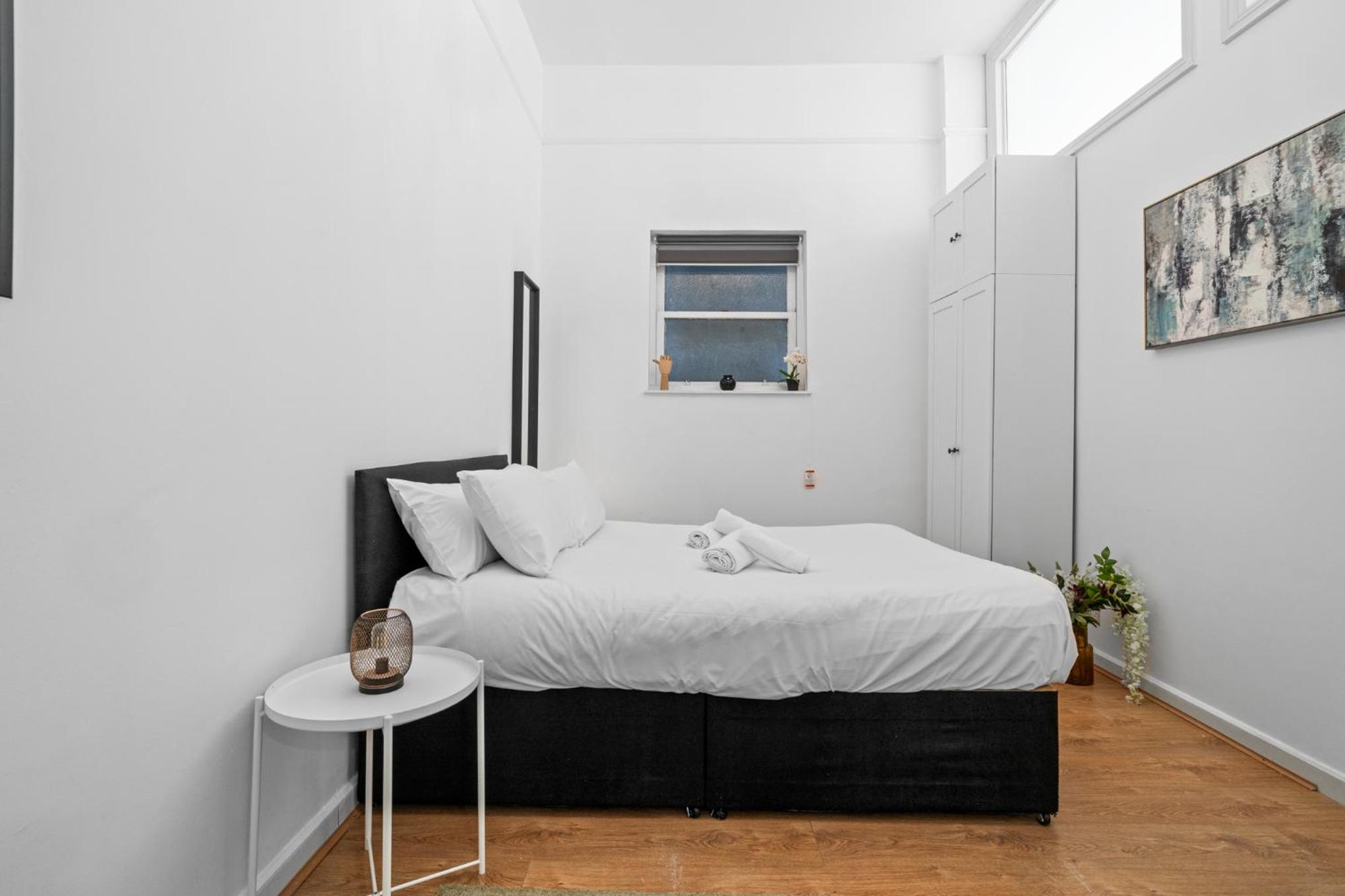 Charming 3BR by Redcliffe Gdns