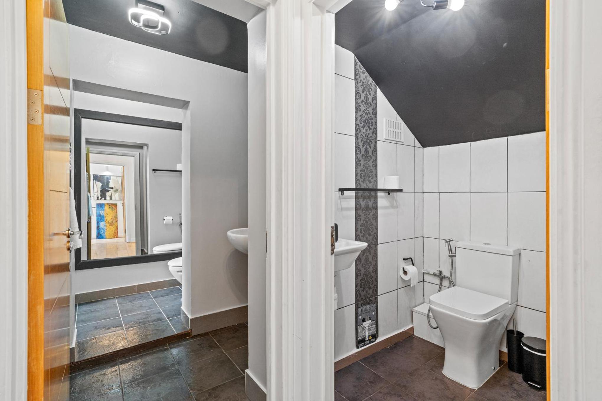 Charming 3BR by Redcliffe Gdns