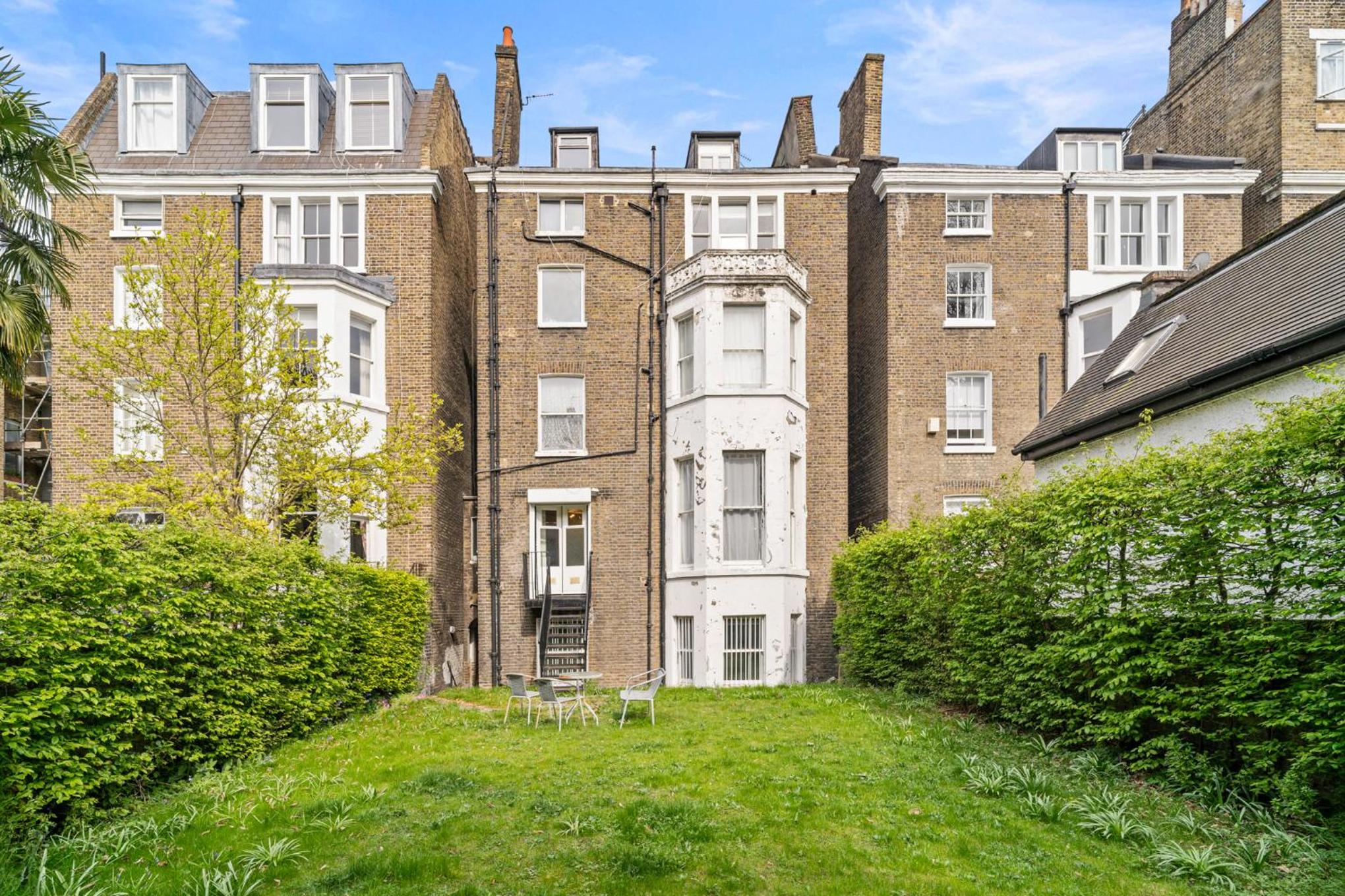 Charming 3BR by Redcliffe Gdns