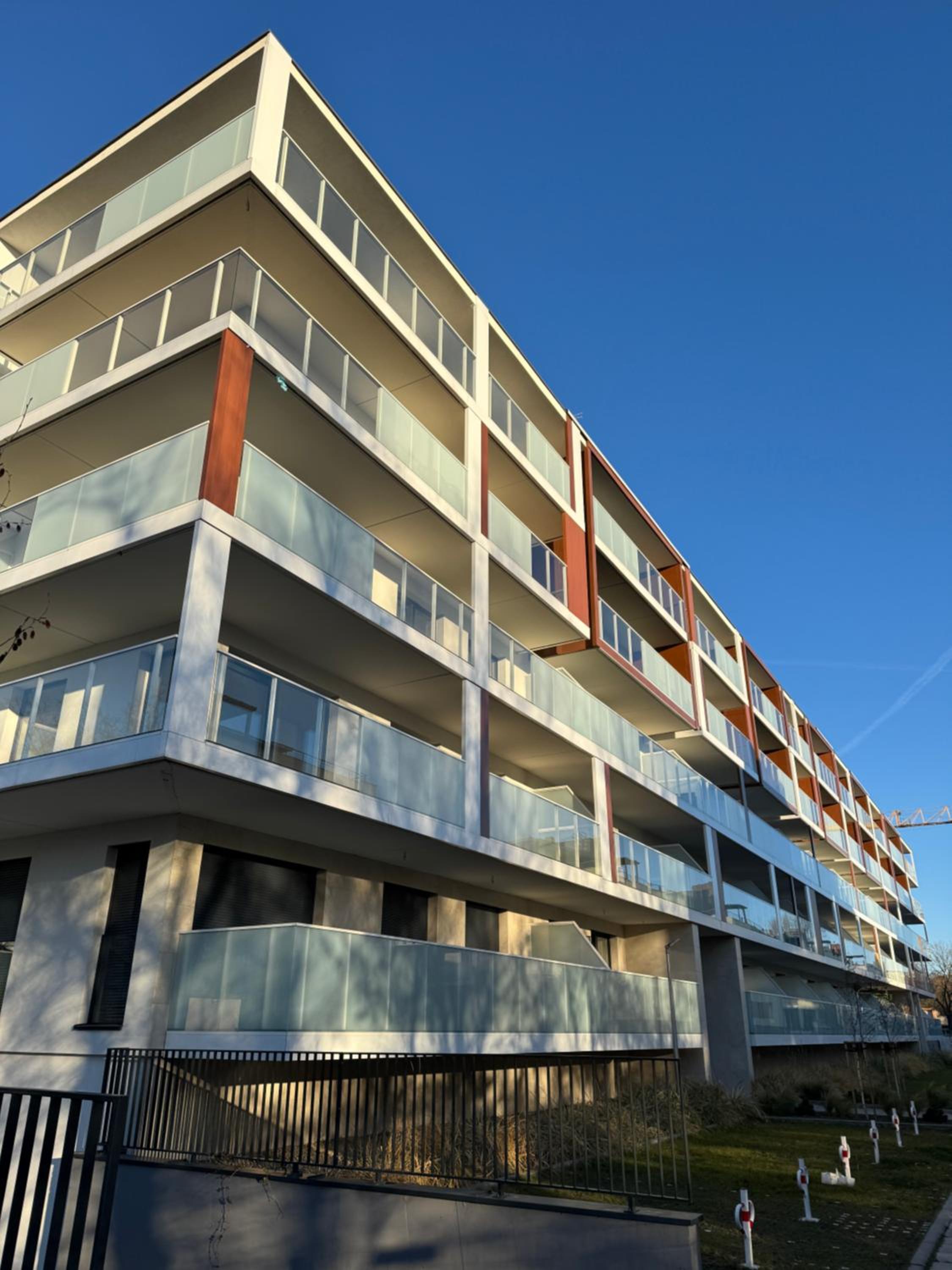 4SUMMER Salt Apartment Parking w cenie, stylowe elegnackie mieszkanie