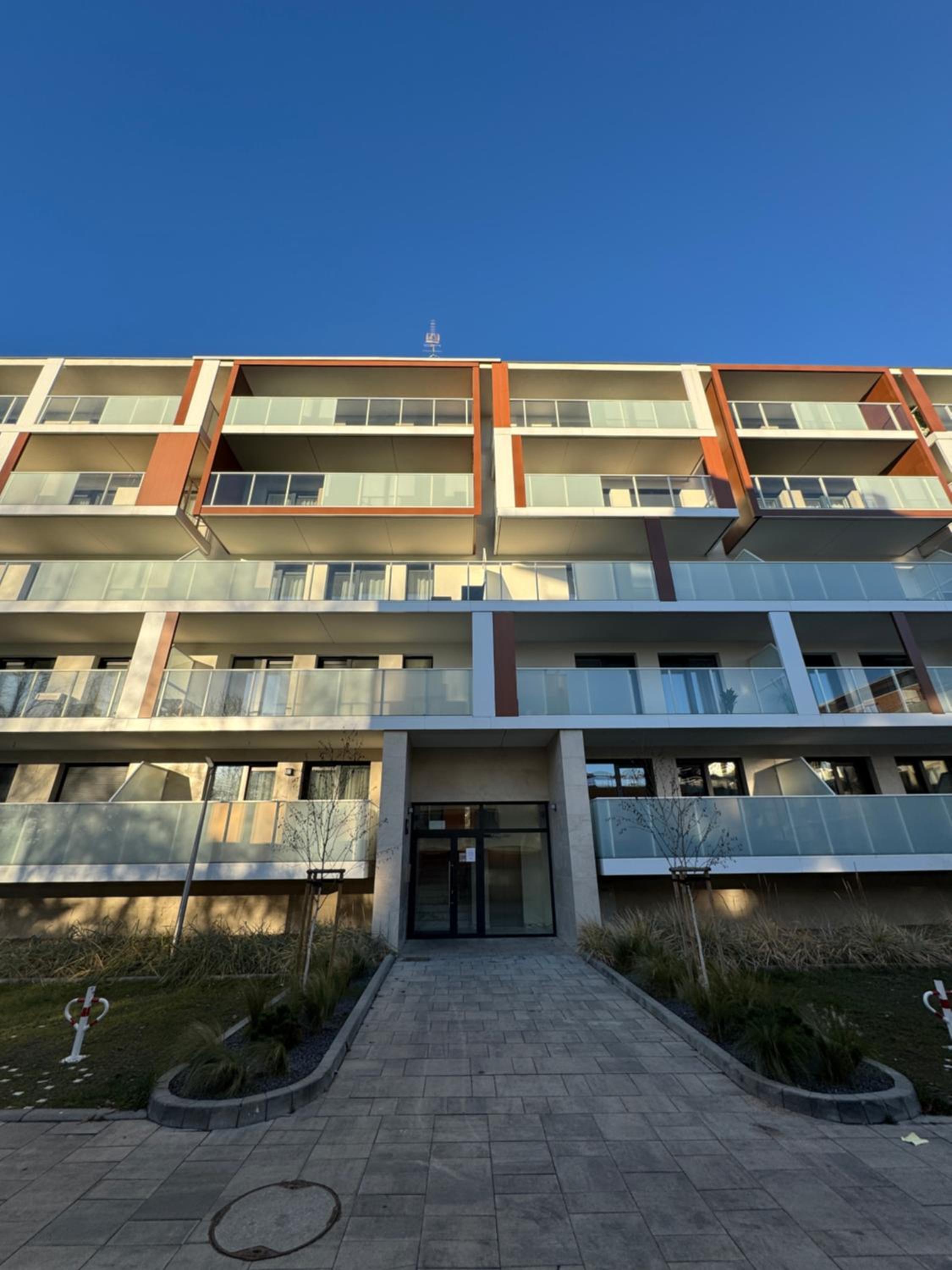 4SUMMER Salt Apartment Parking w cenie, stylowe elegnackie mieszkanie