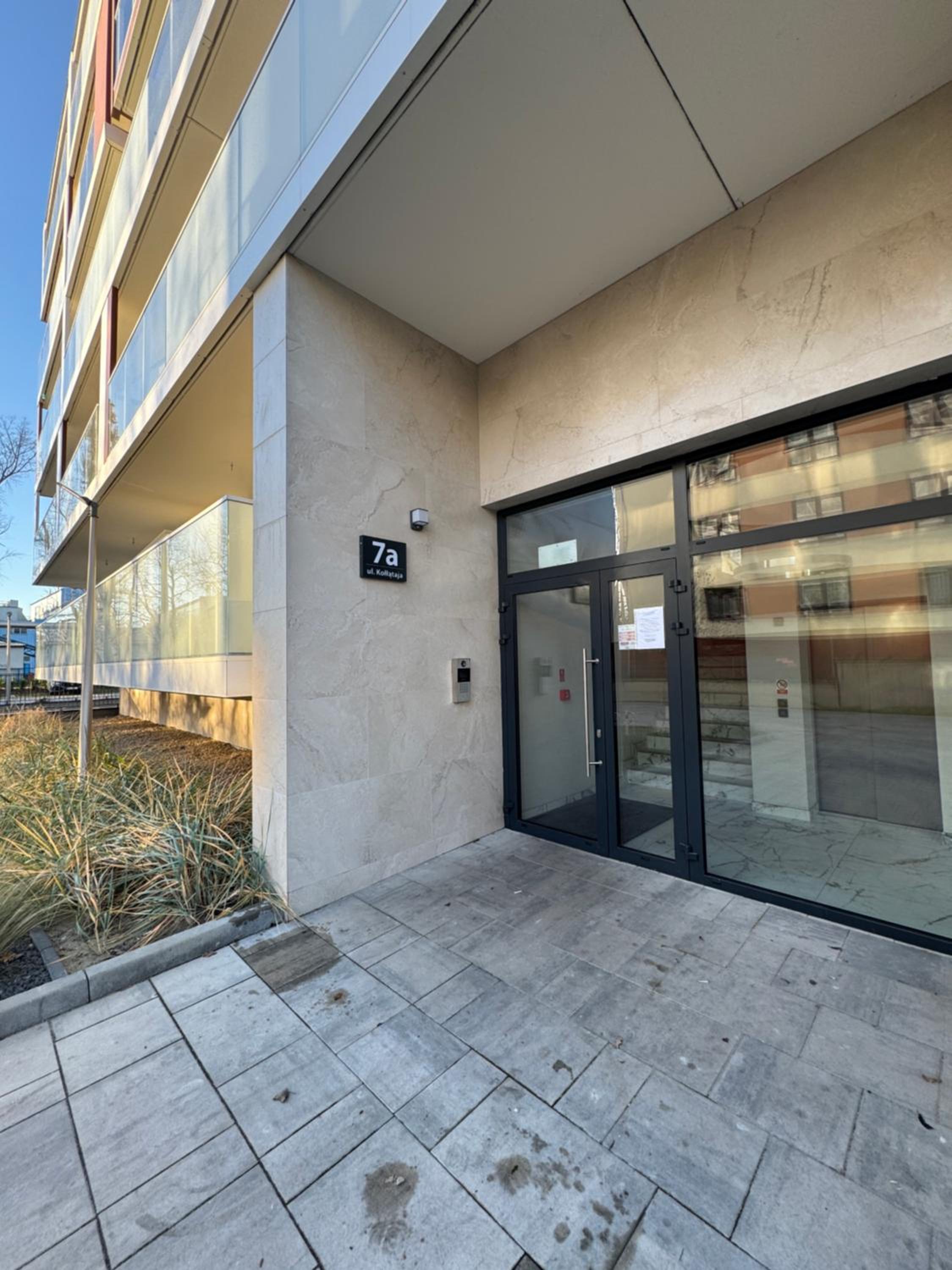 4SUMMER Salt Apartment Parking w cenie, stylowe elegnackie mieszkanie