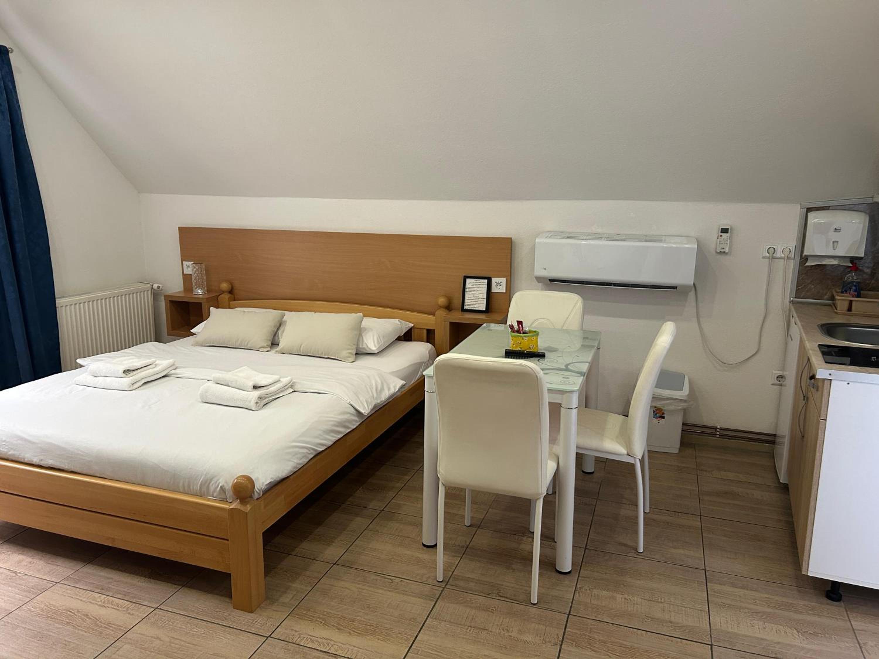 Apartmani Waterfall / Vodopad, photo 13