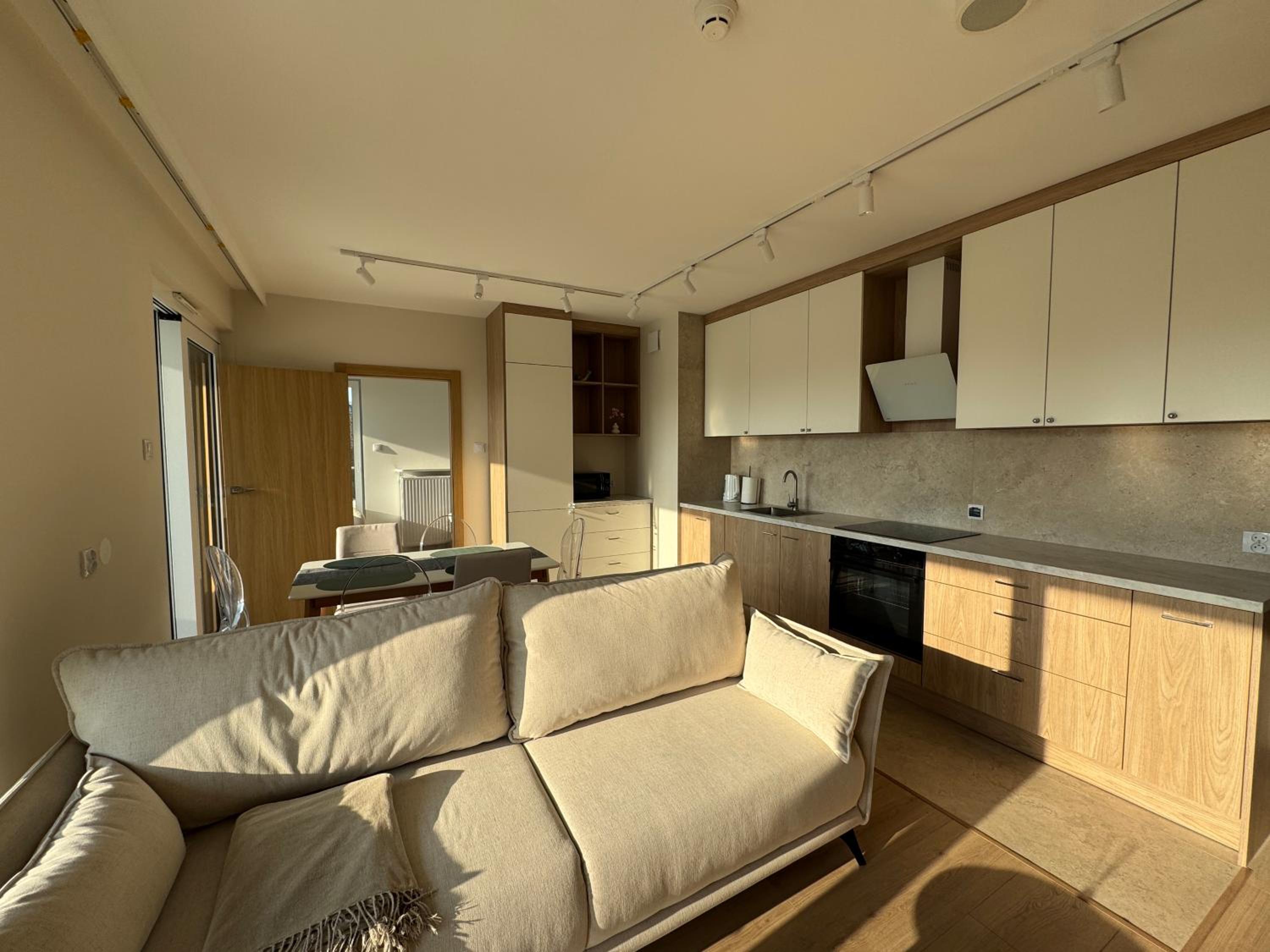 4SUMMER Golden Dune - Parking, przestronne mieszkanie 50m2, cały apartament do dyspozycji, duży taras z pięknym zachodem słońca Parkplatz, geräumige Wohnun