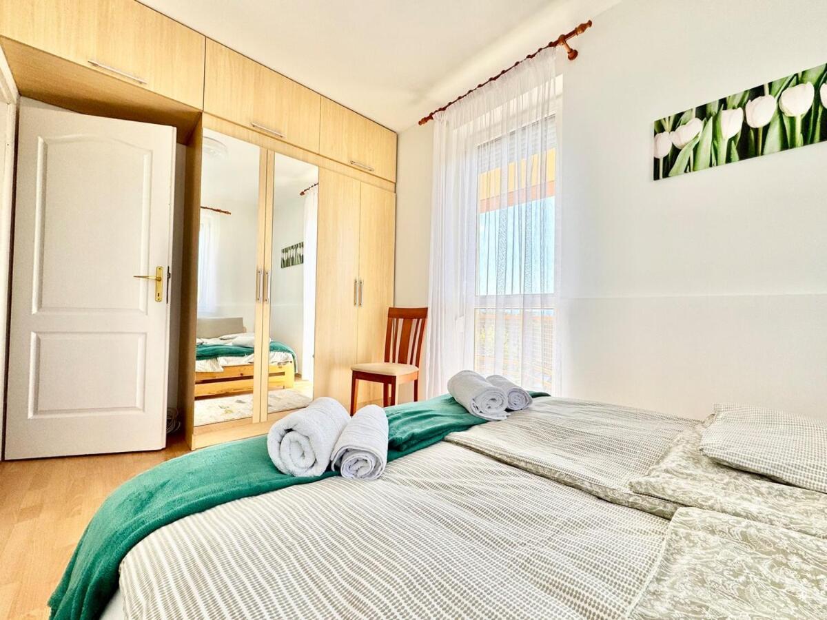 Riverside Residence Free Parking