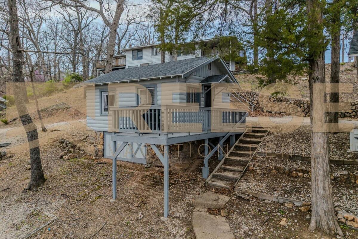 Beach Cabin #3