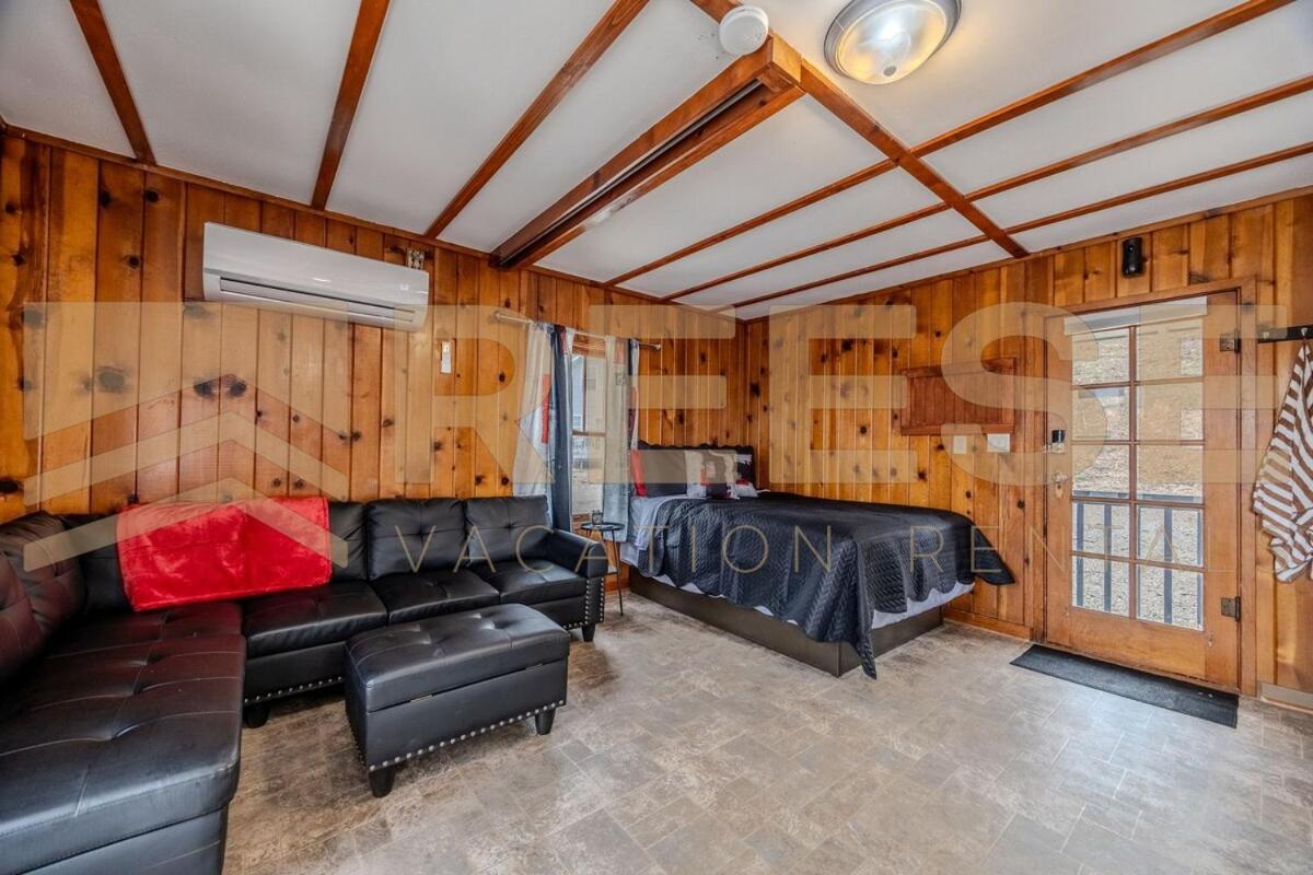 Beach Cabin #5