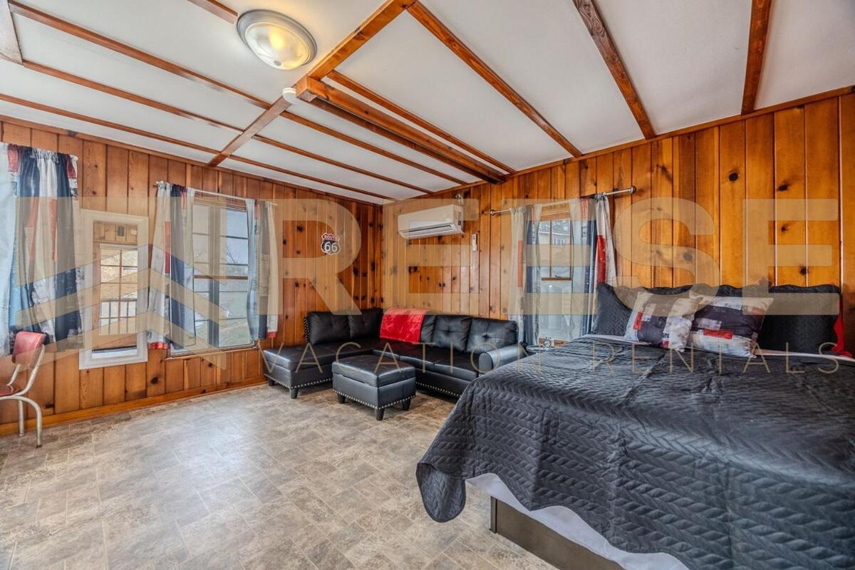 Beach Cabin #5