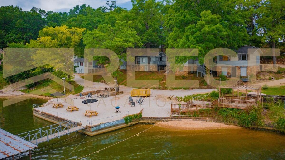 Beach Cabin #5