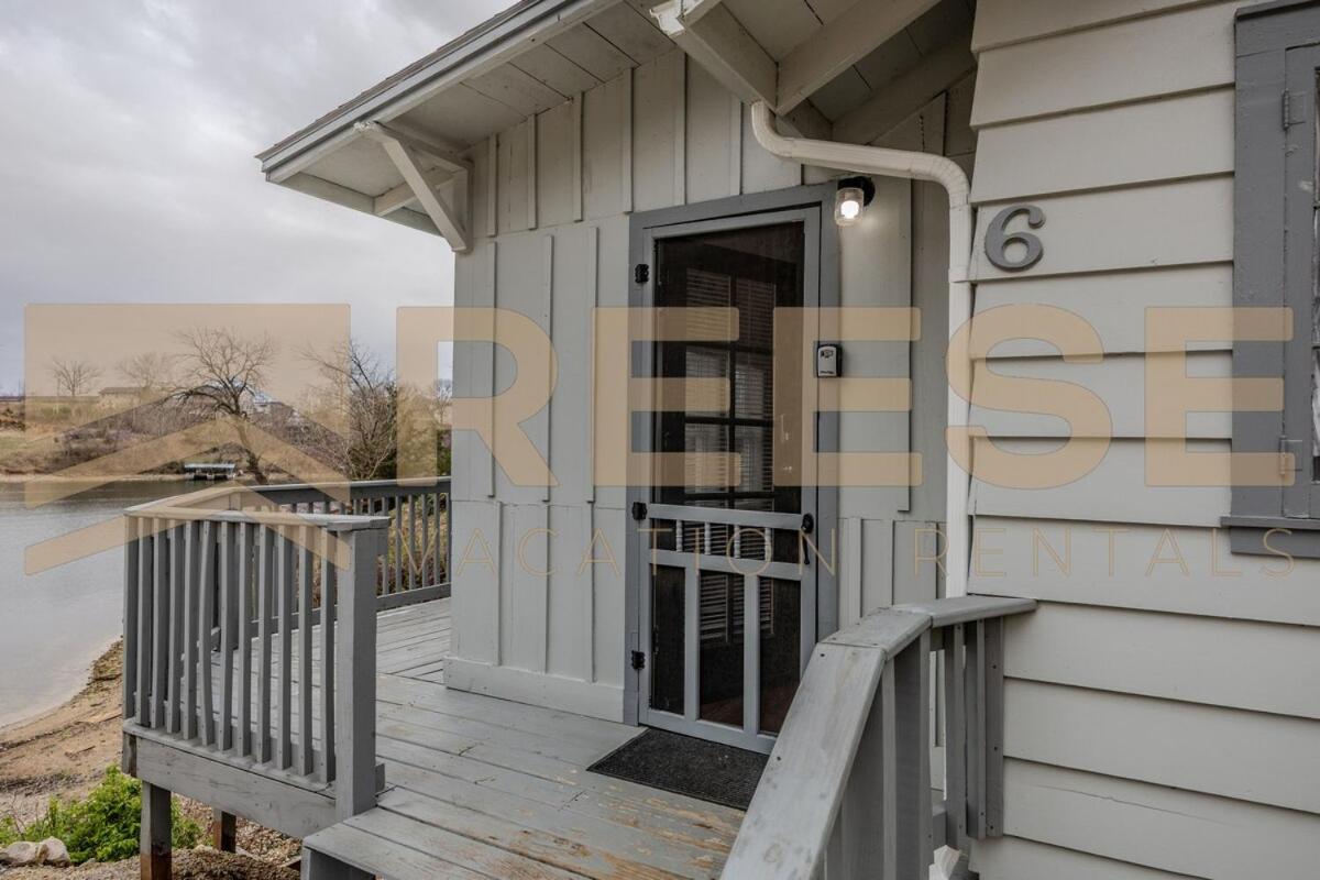 Beach Cabin #6