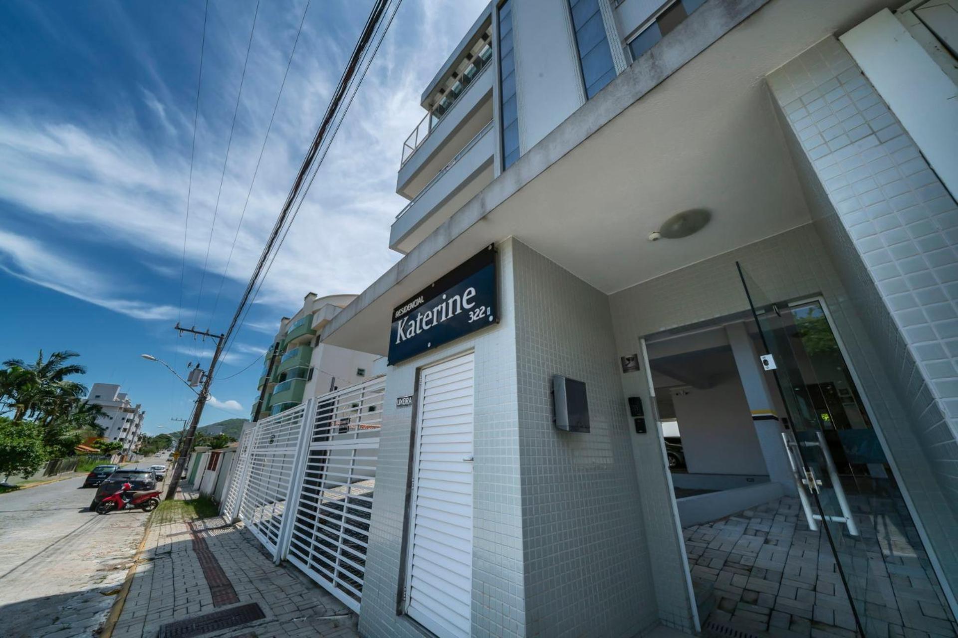 Apartamento Aconchegante 400m da Praia YV5962