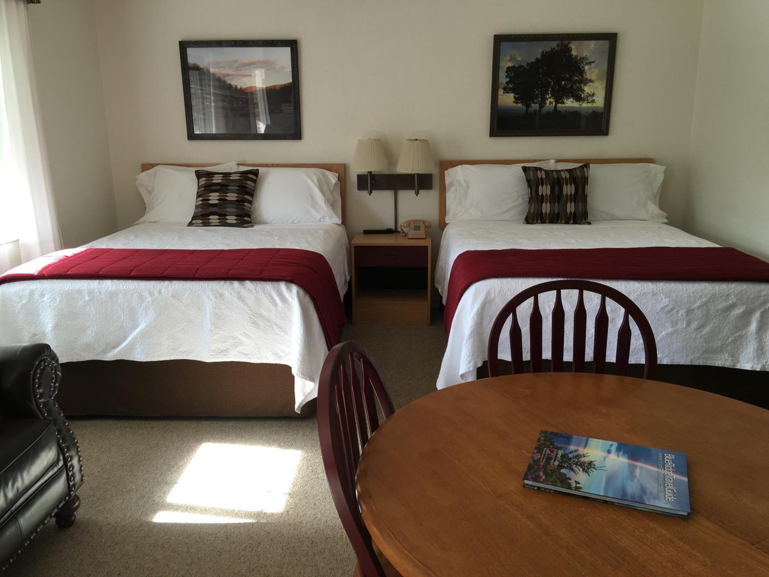 Cardinal Inn