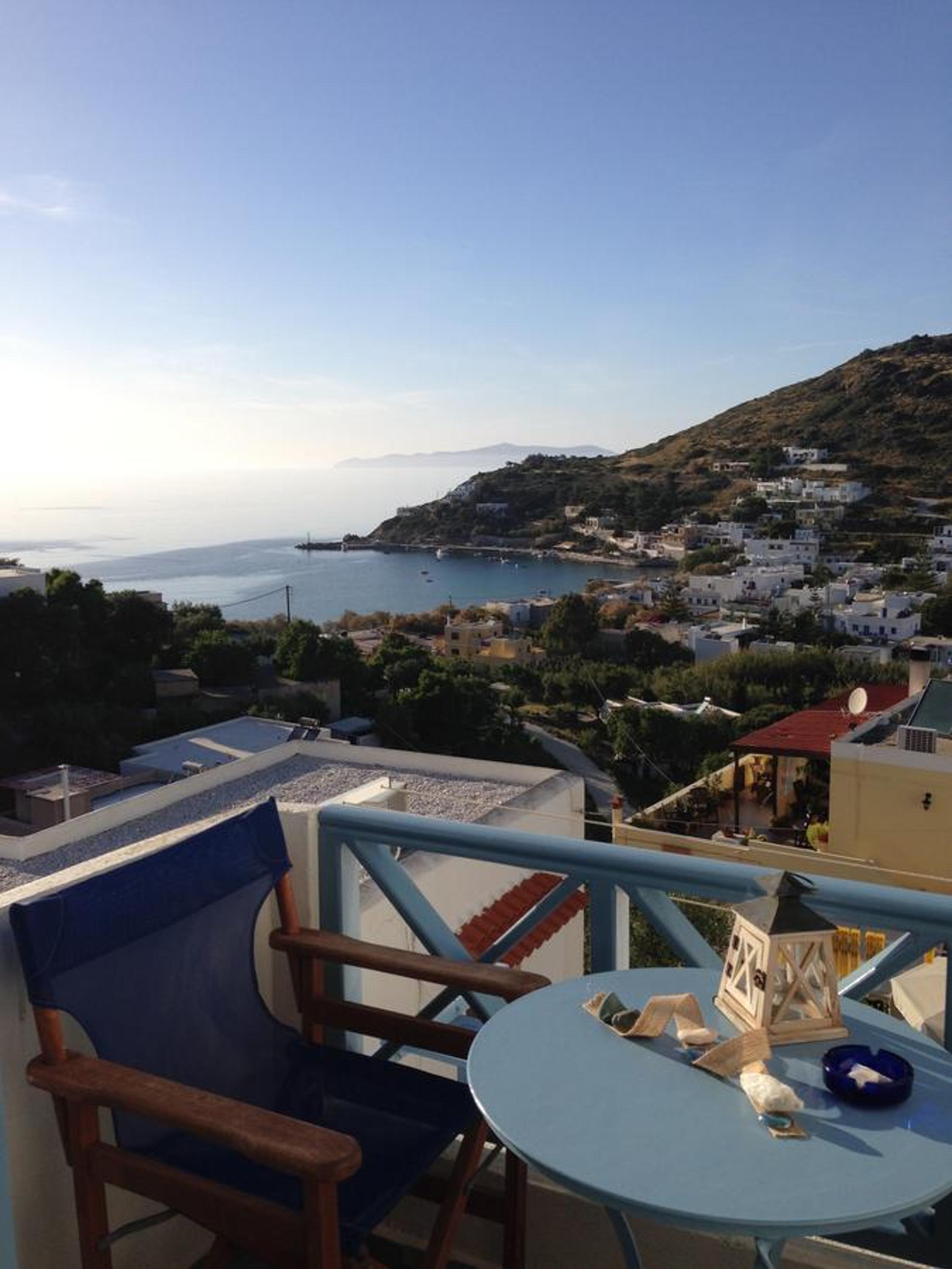 Kini Bay