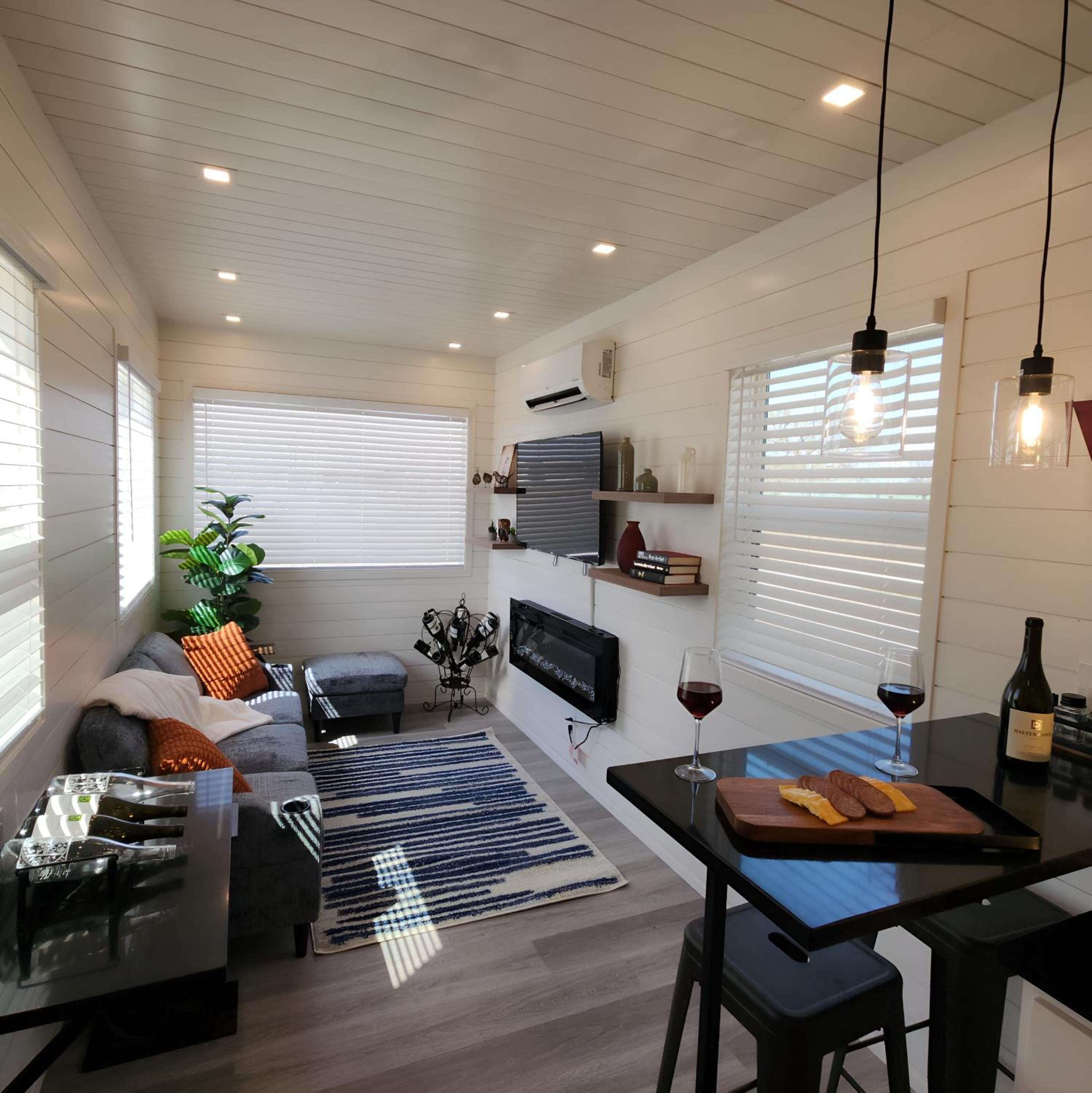 Exclusive Wine Country Stay Pool, Firepit & Games
