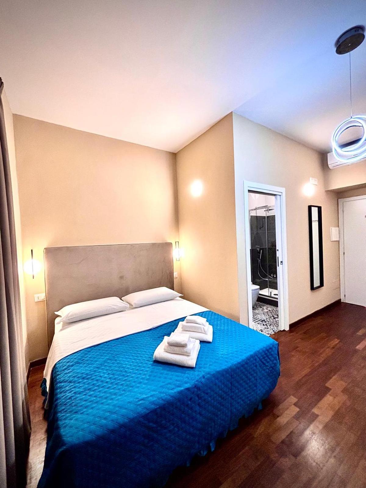 Le Vie di San Pietro Guest House