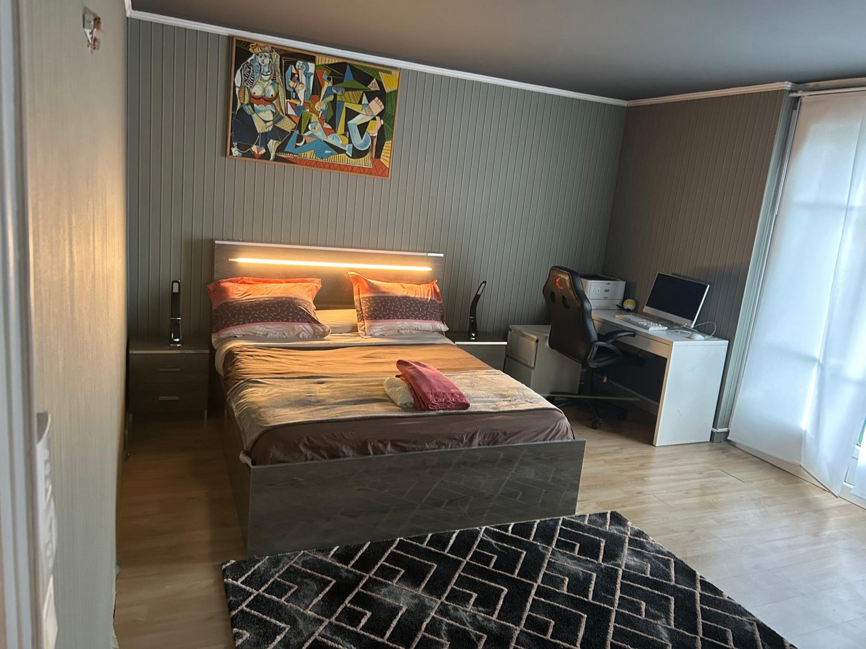 Villa Maxonale près de Paris avec Piscine Chauffée, Sauna et Jacuzzi