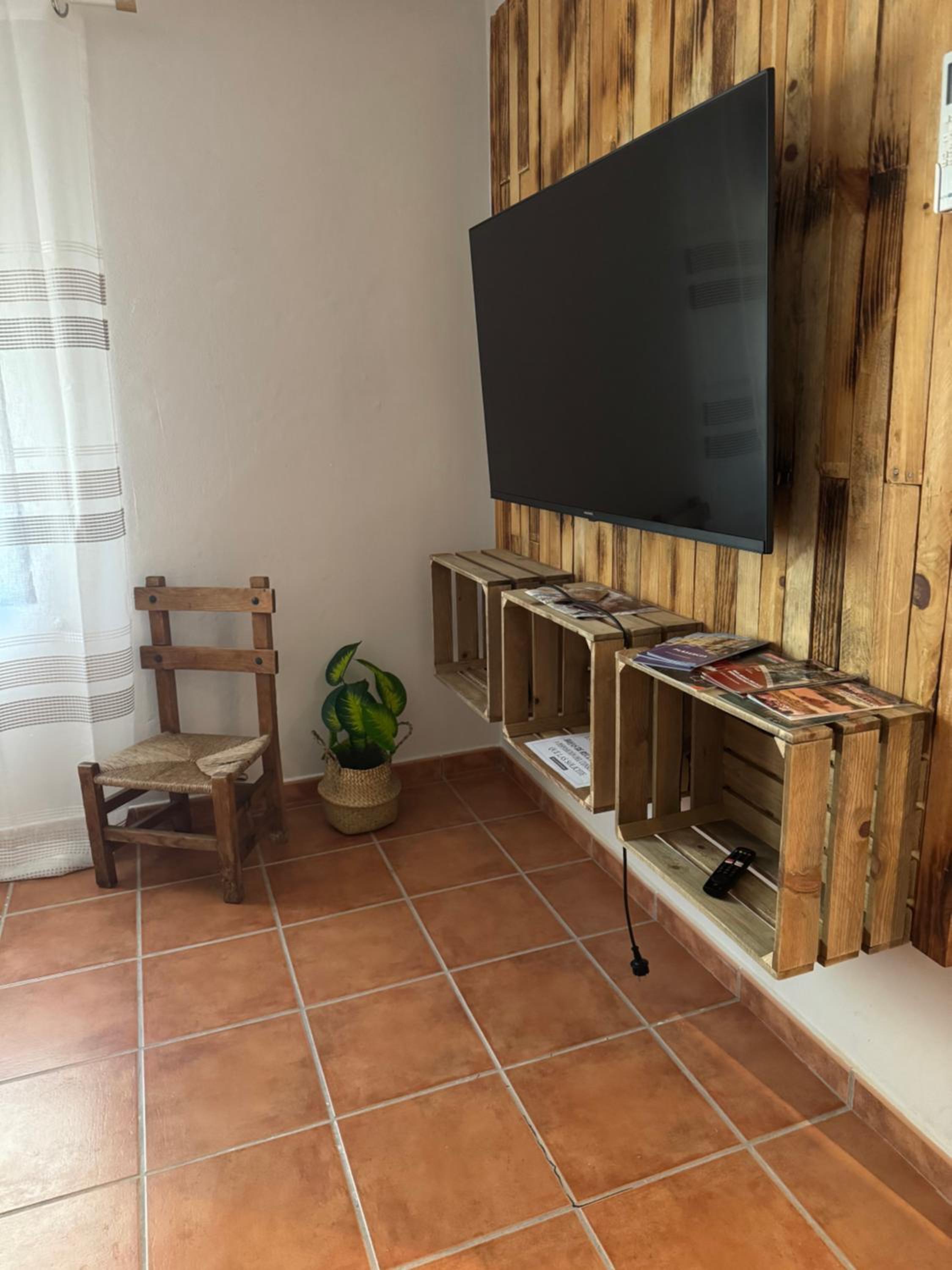 La Casa del Pueblo con piscina y barbacoa