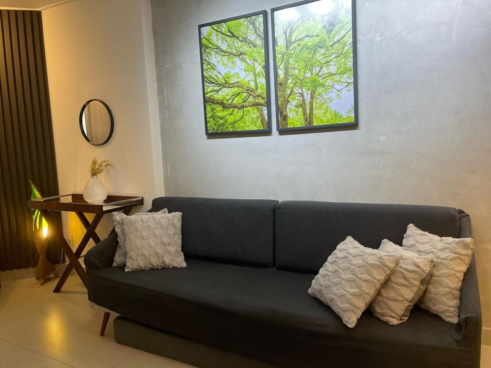 Quarto e Sala na Ponta Verde e Pajuçara