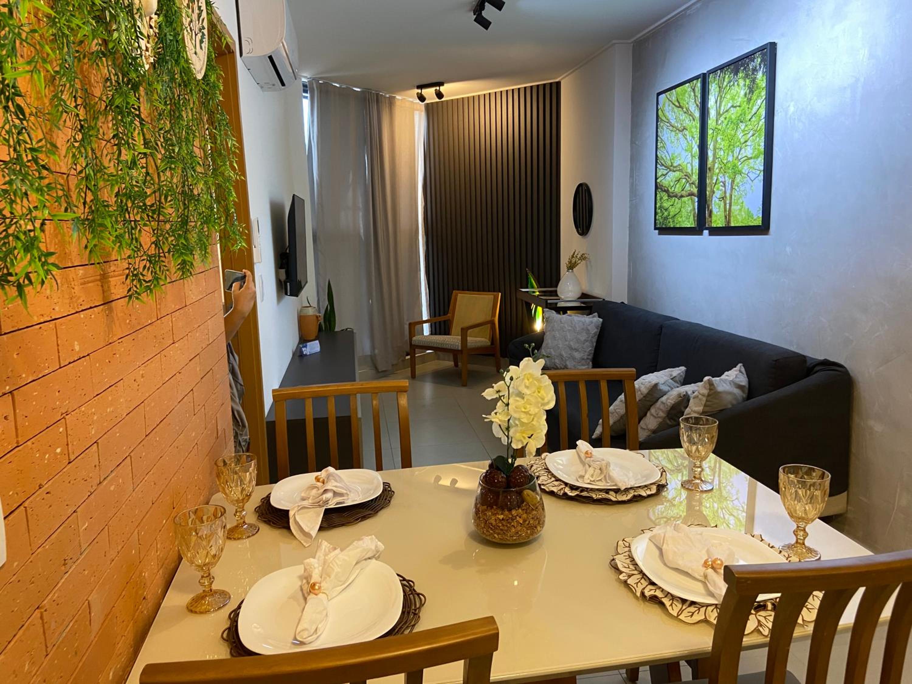 Quarto e Sala na Ponta Verde e Pajuçara