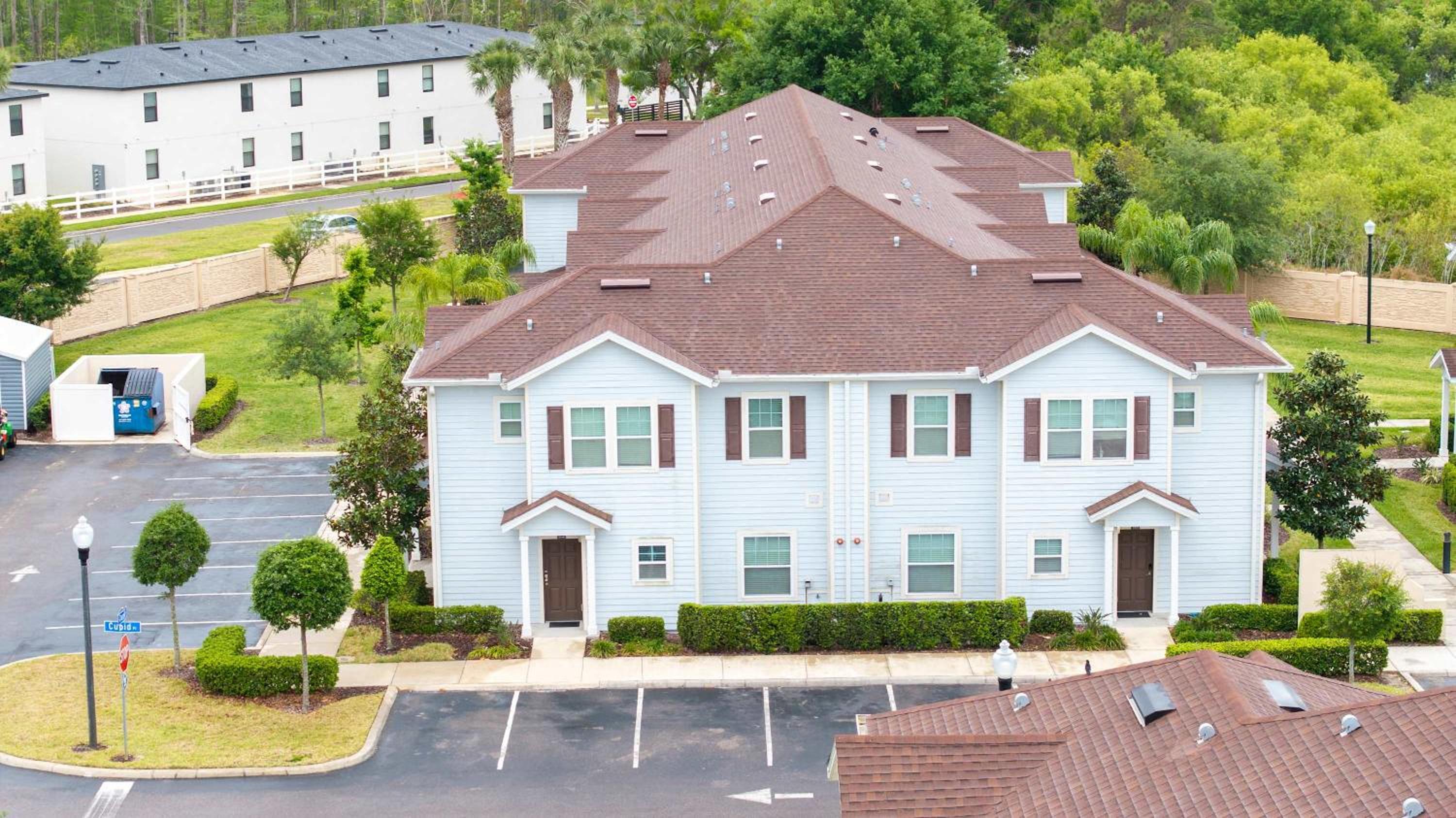 Spacious 4Bd Disney Dream with Resort Access at Lucaya 3210