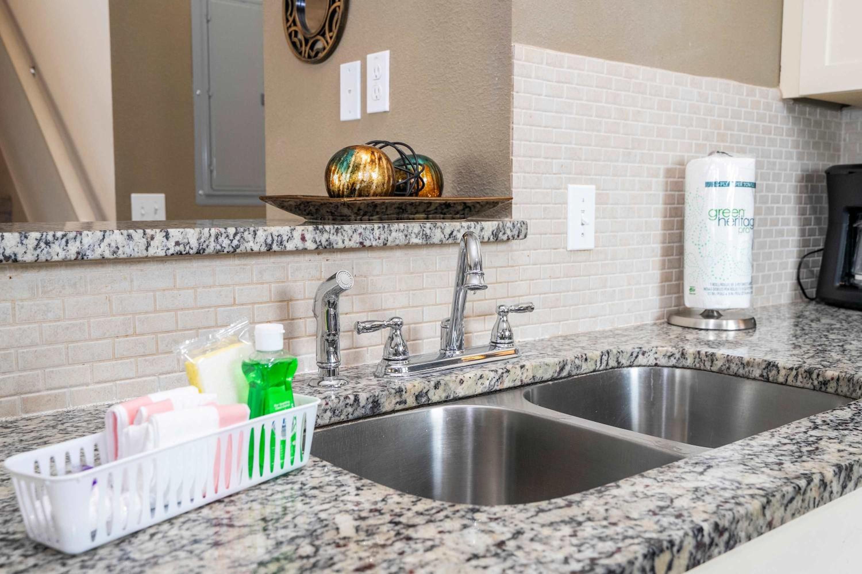 Spacious 4Bd Disney Dream with Resort Access at Lucaya 3210