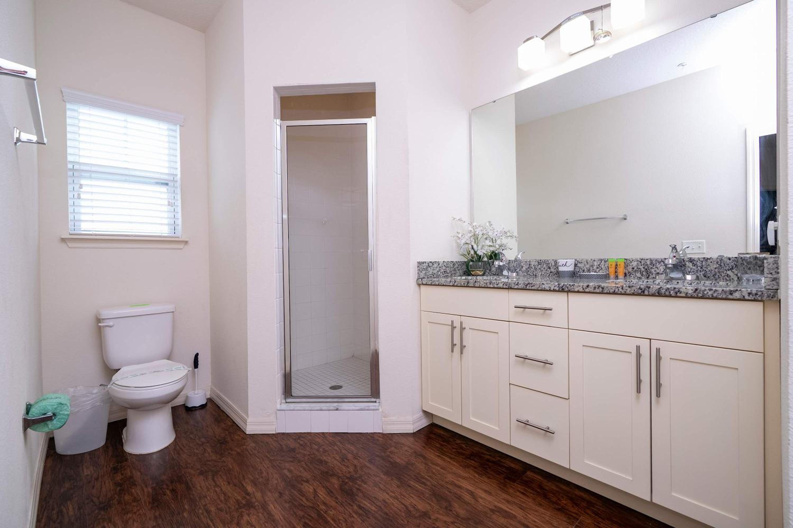 Spacious 4Bd Disney Dream with Resort Access at Lucaya 3210