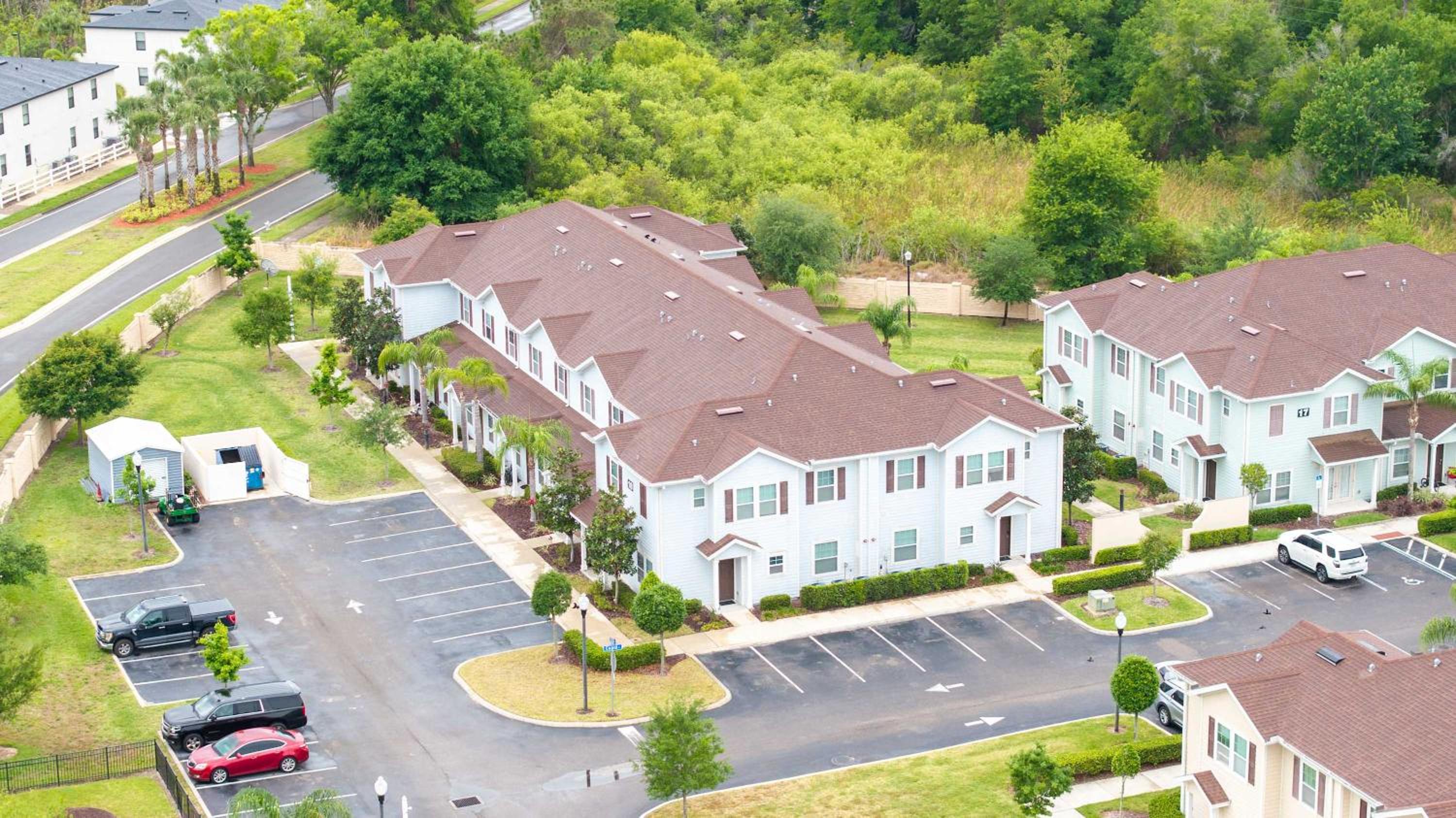 Spacious 4Bd Disney Dream with Resort Access at Lucaya 3210