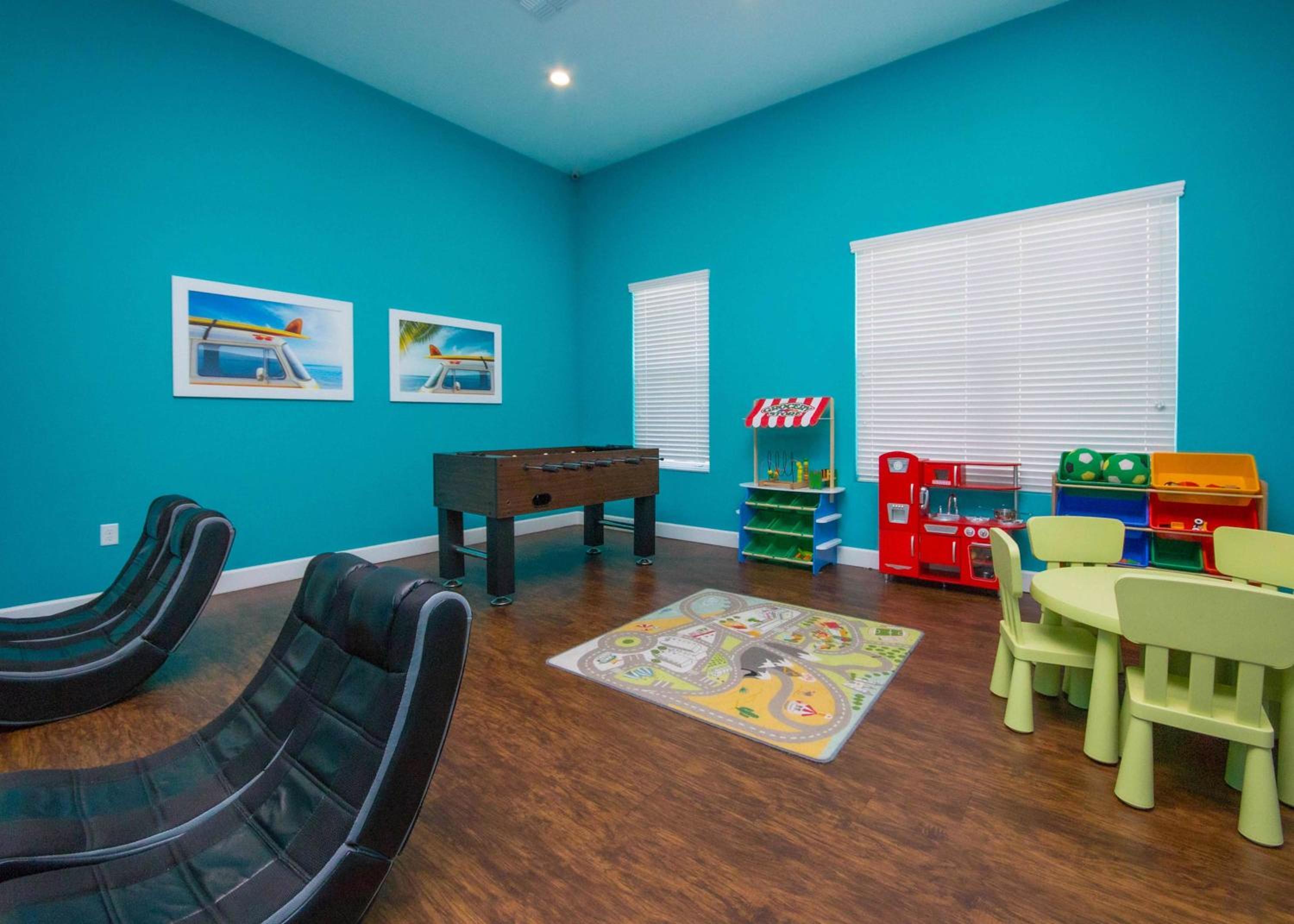 Spacious 4Bd Disney Dream with Resort Access at Lucaya 3210