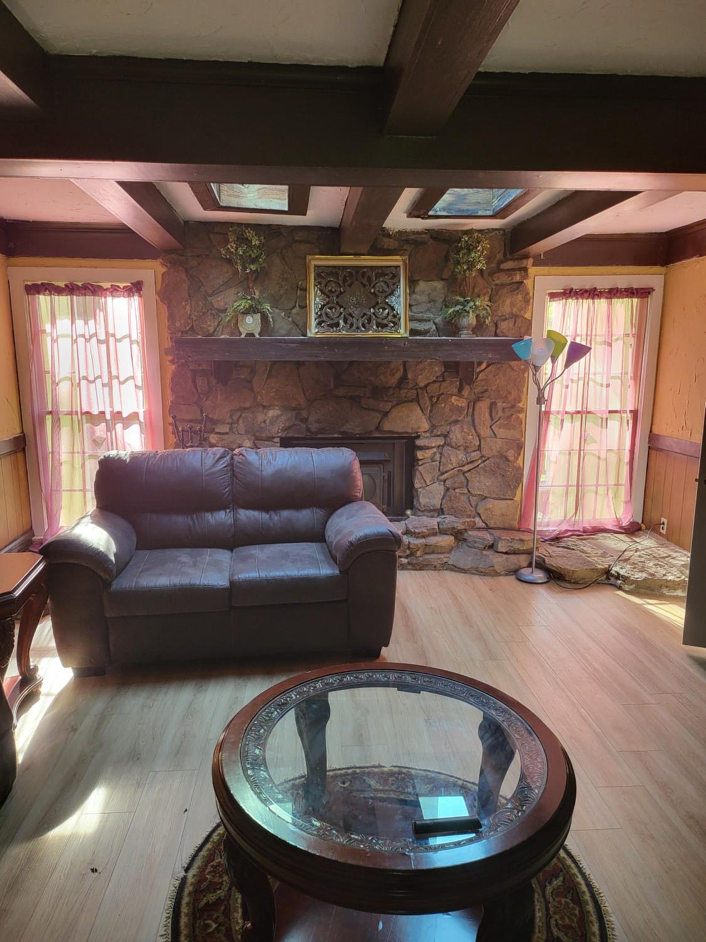 Spacious ranch home near Stone Mountain Park