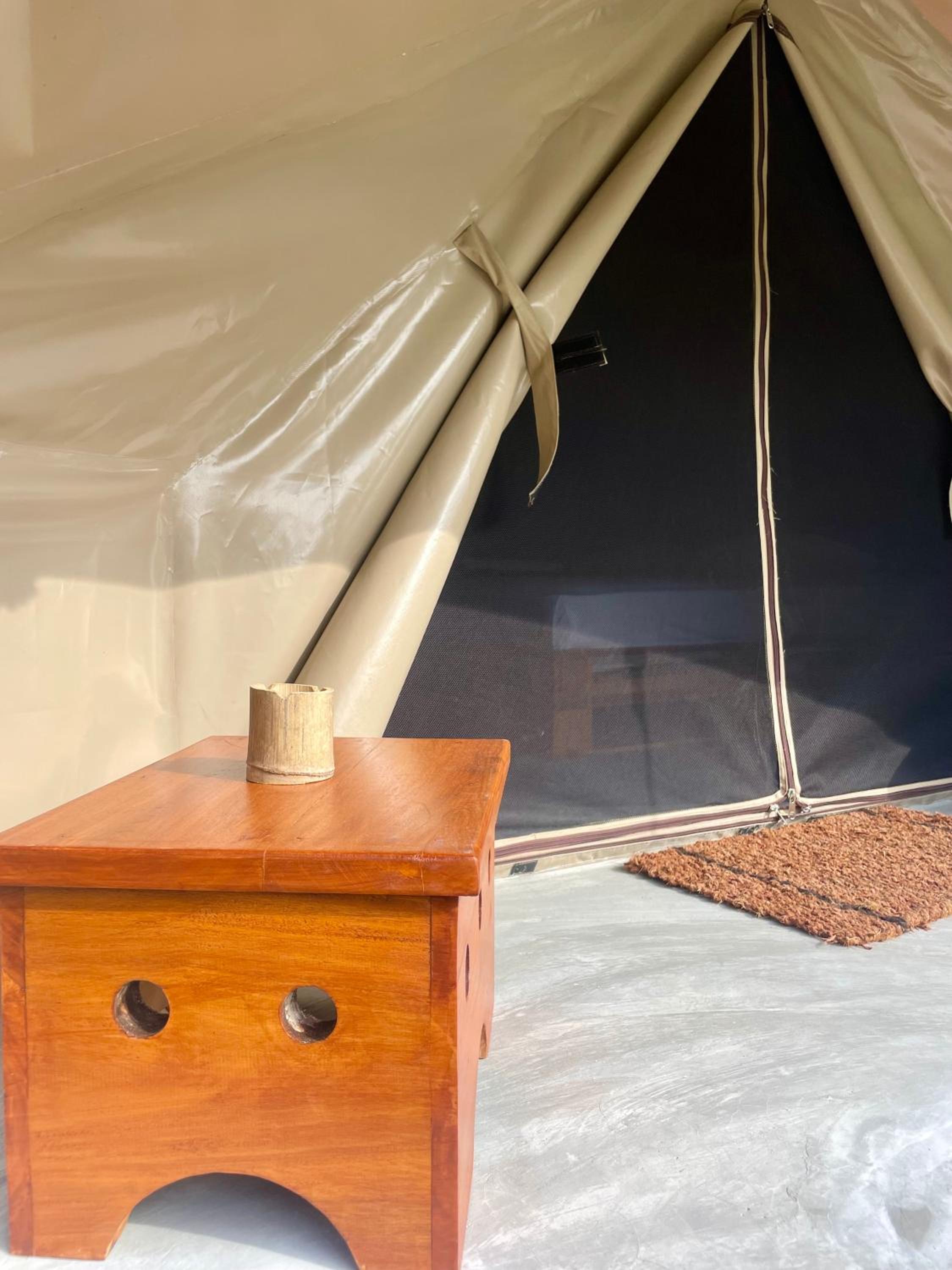 Ubuntu Glamping - Adult Campers Only