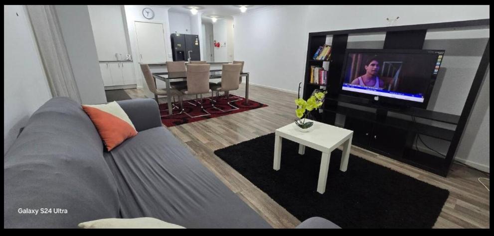Serenity Home 9 by Hiverooms
